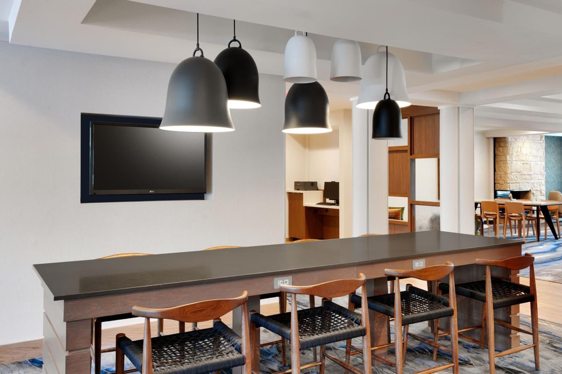 Fairfield Inn & Suites by Marriott Yakima property views in Yakima, WA — gallery photo 3