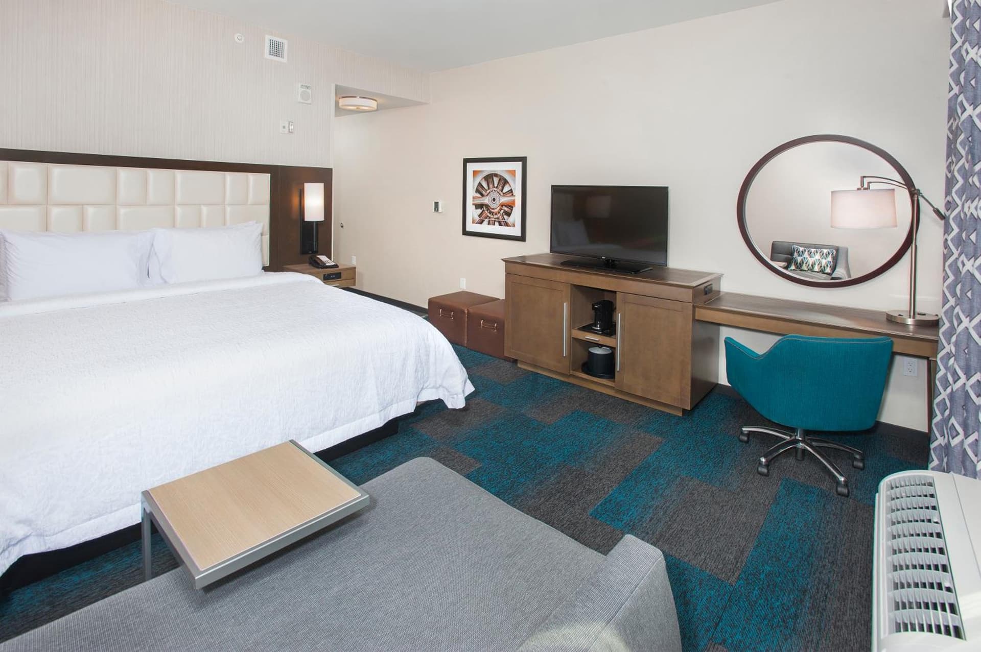 Hampton Inn & Suites LAX El Segundo gallery photo in El Segundo, CA — image 39