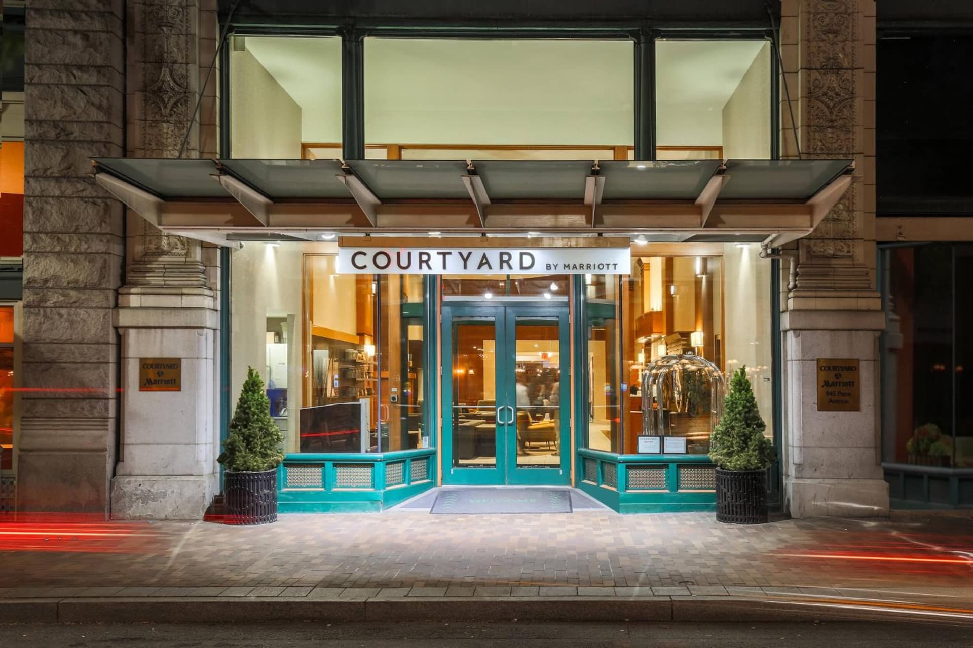 Courtyard by Marriott Pittsburgh Downtown interior in Pittsburgh, PA — gallery photo 2