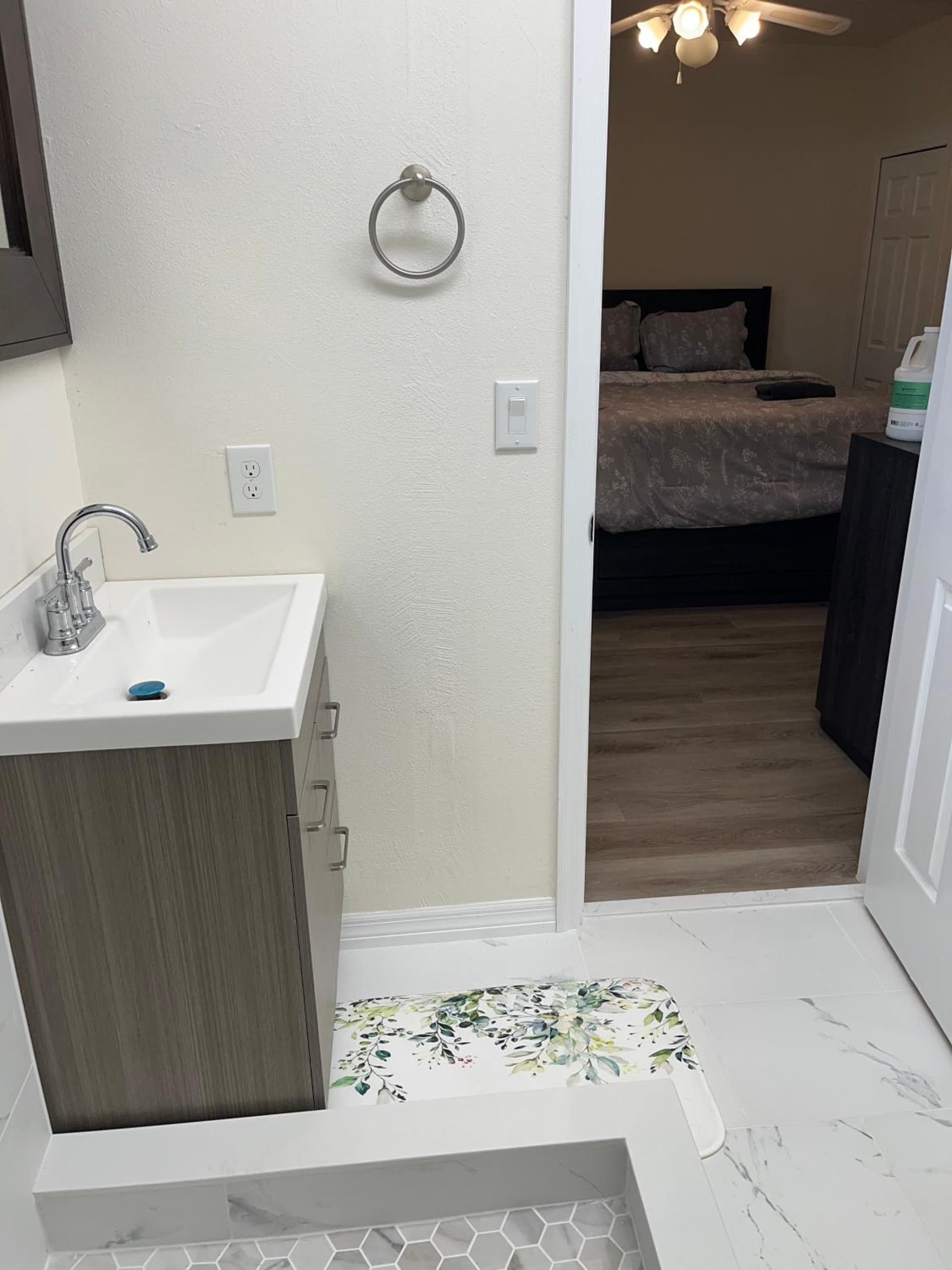 ZenHomes in Brandon near Tampa Valrico Seffner gallery photo in Brandon, FL — image 16