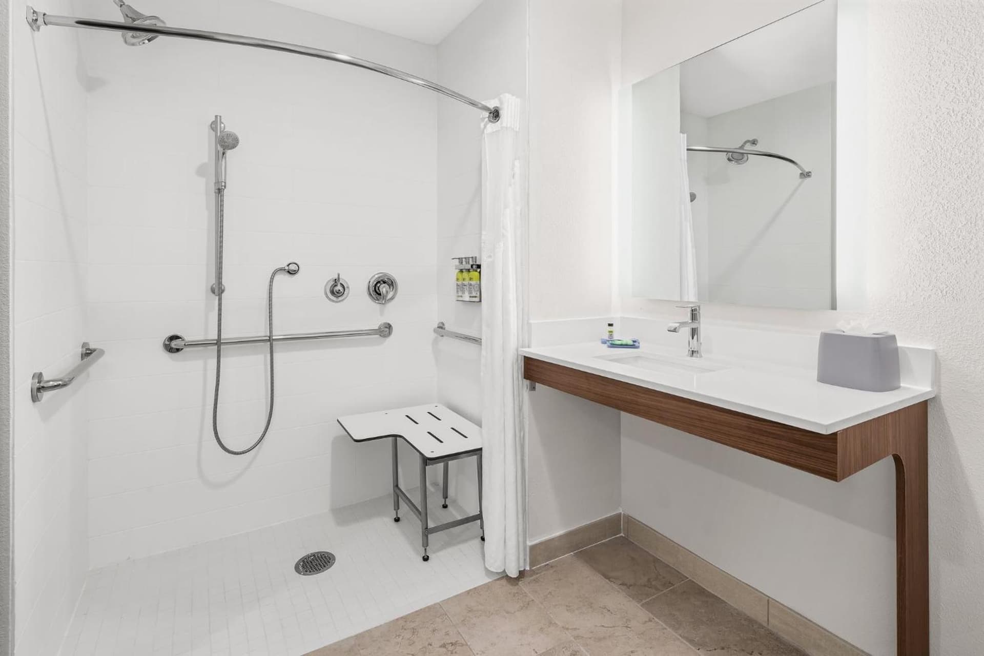 Holiday Inn Express Hotel & Suites Palm Bay by IHG gallery photo in Palm Bay, FL — image 13