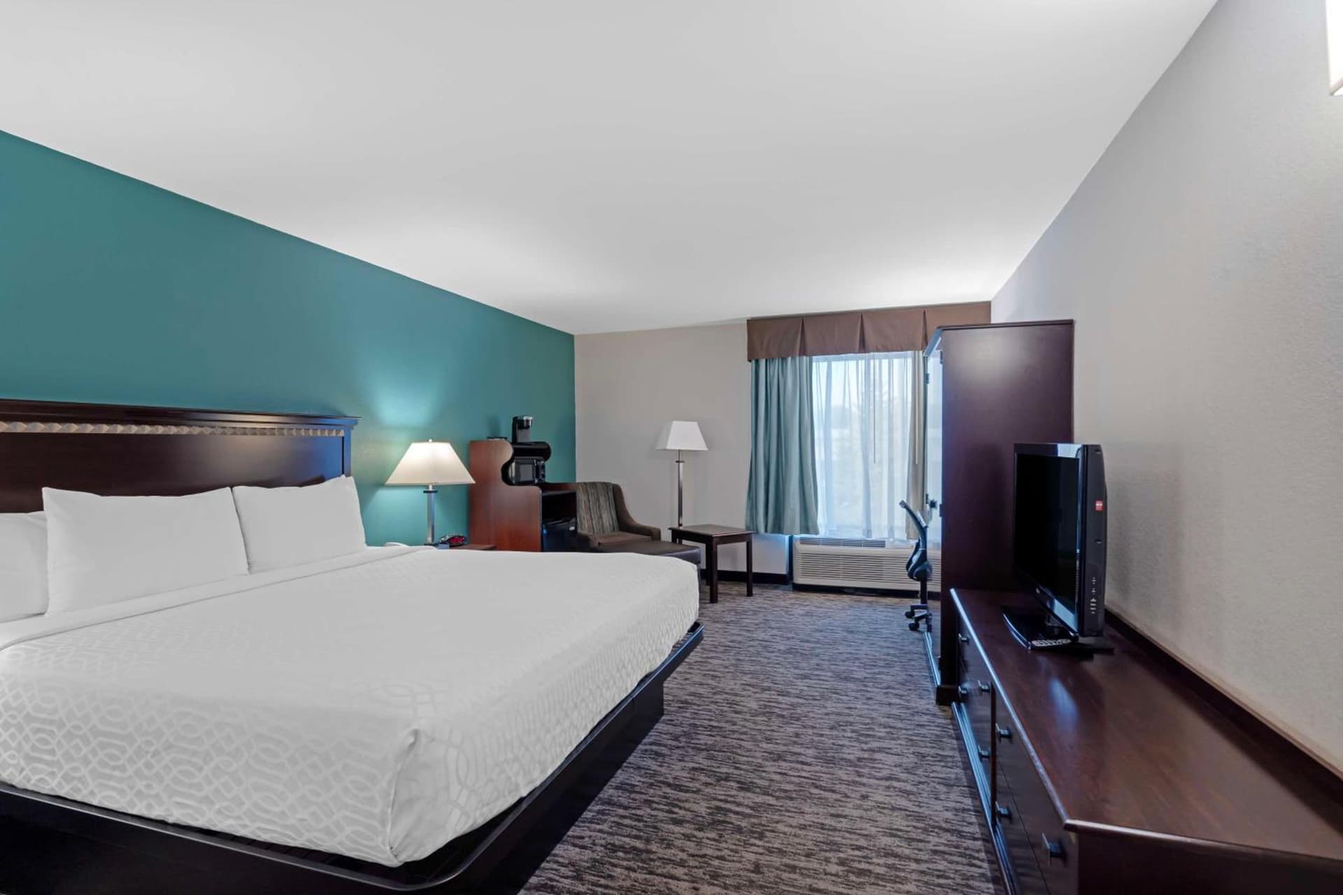Best Western Plus Chicagoland - Countryside gallery photo in Countryside, IL — image 5