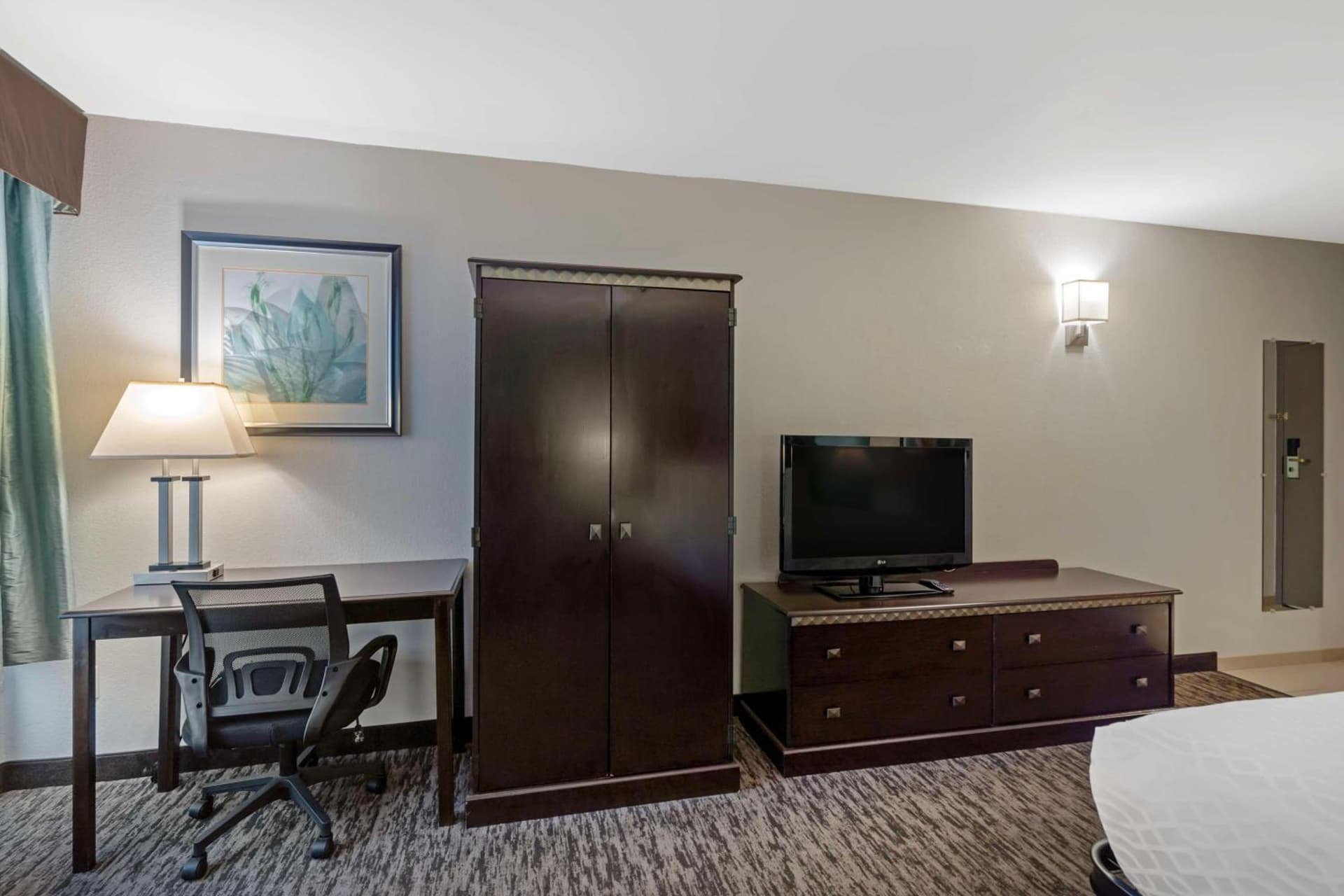Best Western Plus Chicagoland - Countryside gallery photo in Countryside, IL — image 22