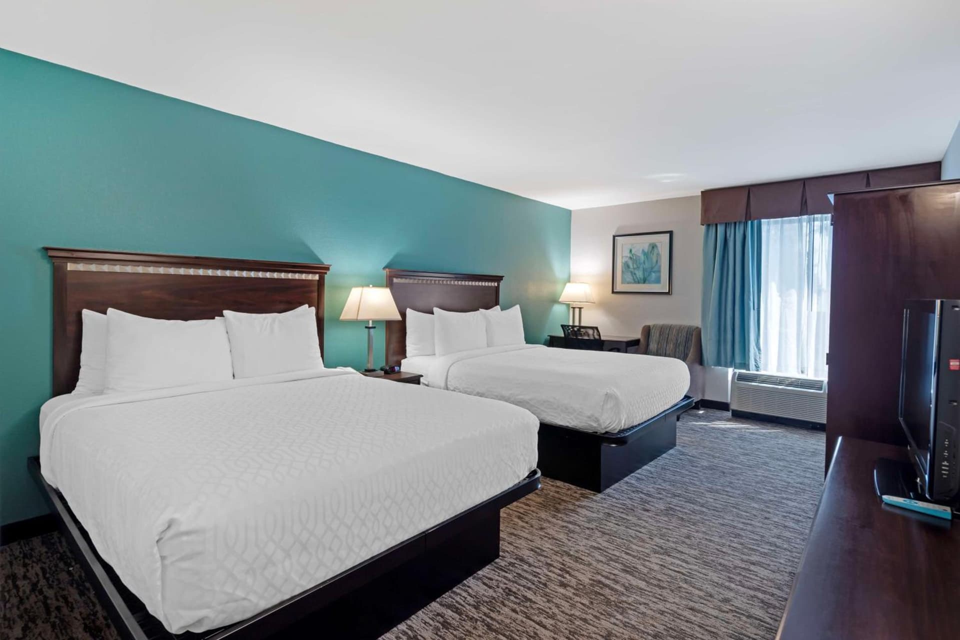 Best Western Plus Chicagoland - Countryside property views in Countryside, IL — gallery photo 3