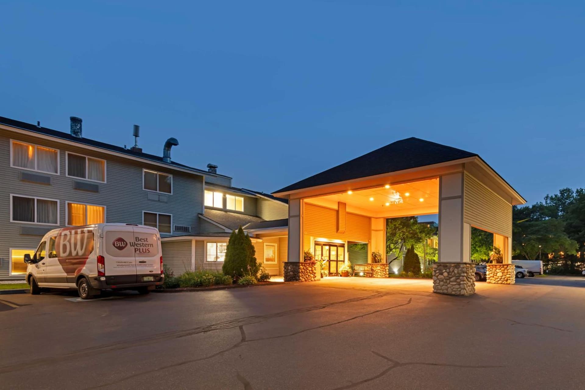Best Western Plus Windjammer Inn & Conference Center gallery photo in Burlington, VT — image 54
