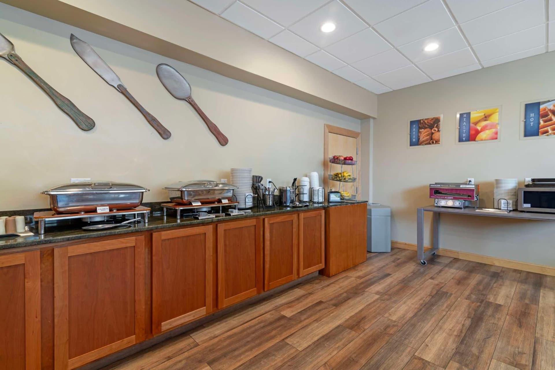 Best Western Plus Windjammer Inn & Conference Center gallery photo in Burlington, VT — image 49
