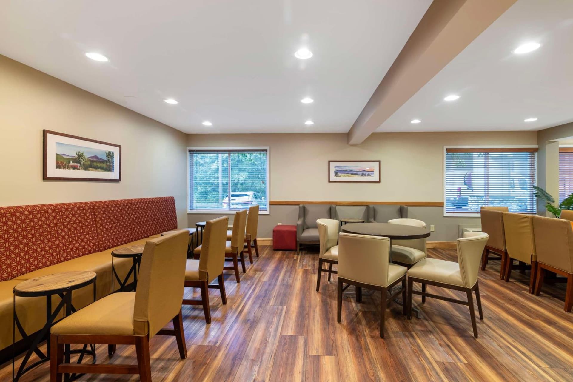 Best Western Plus Windjammer Inn & Conference Center gallery photo in Burlington, VT — image 20
