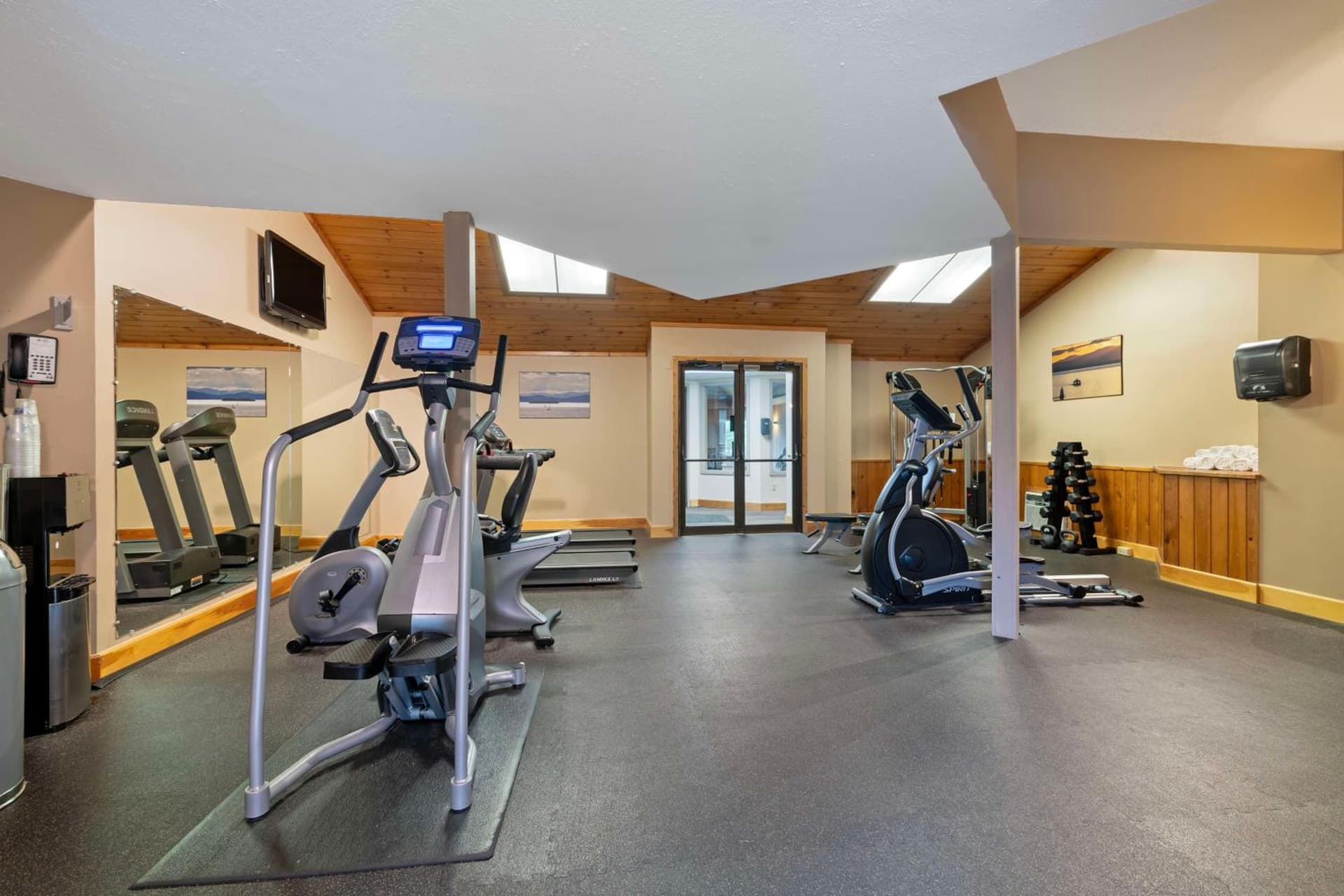 Best Western Plus Windjammer Inn & Conference Center gallery photo in Burlington, VT — image 58
