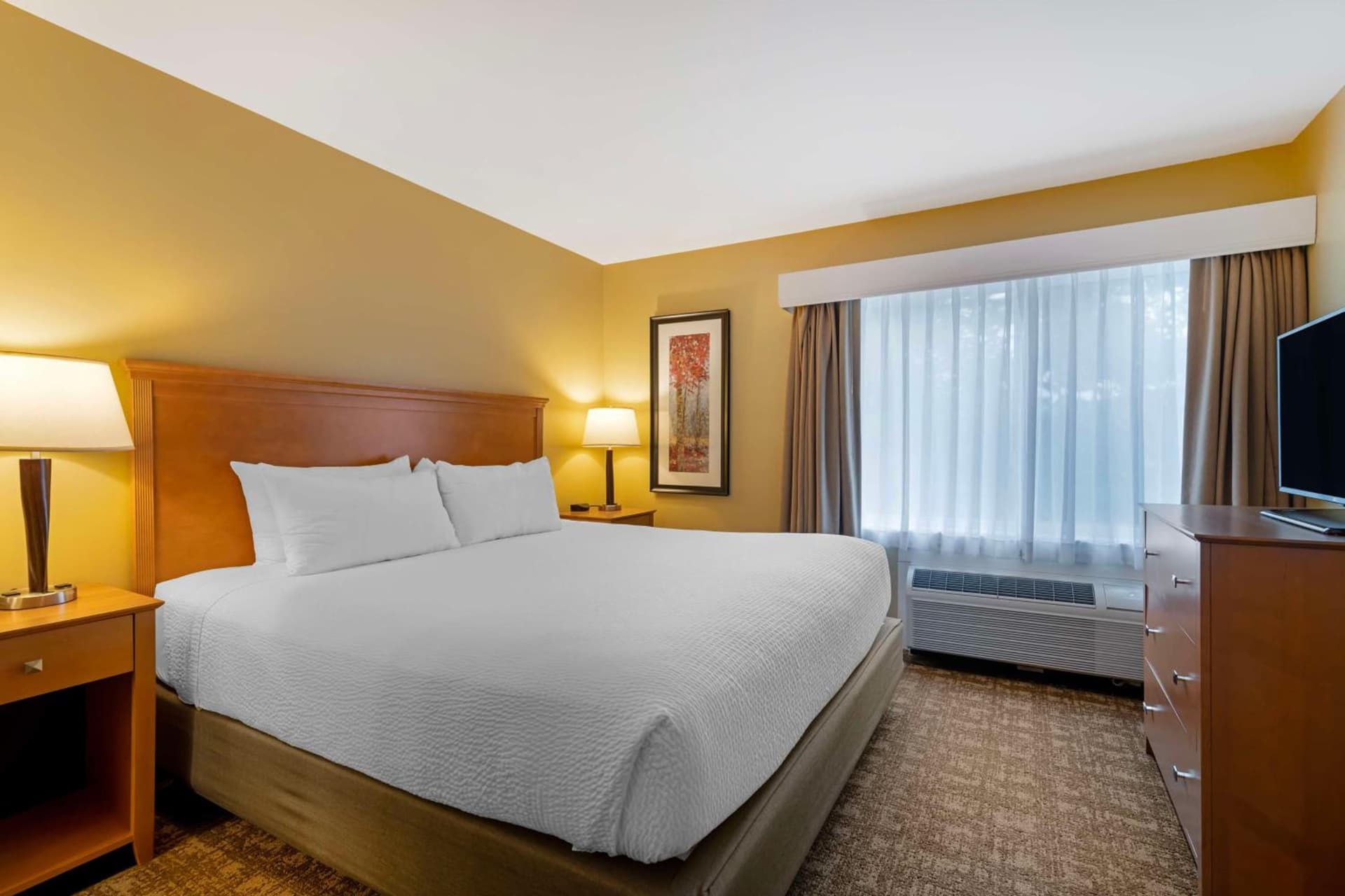Best Western Plus Windjammer Inn & Conference Center gallery photo in Burlington, VT — image 60