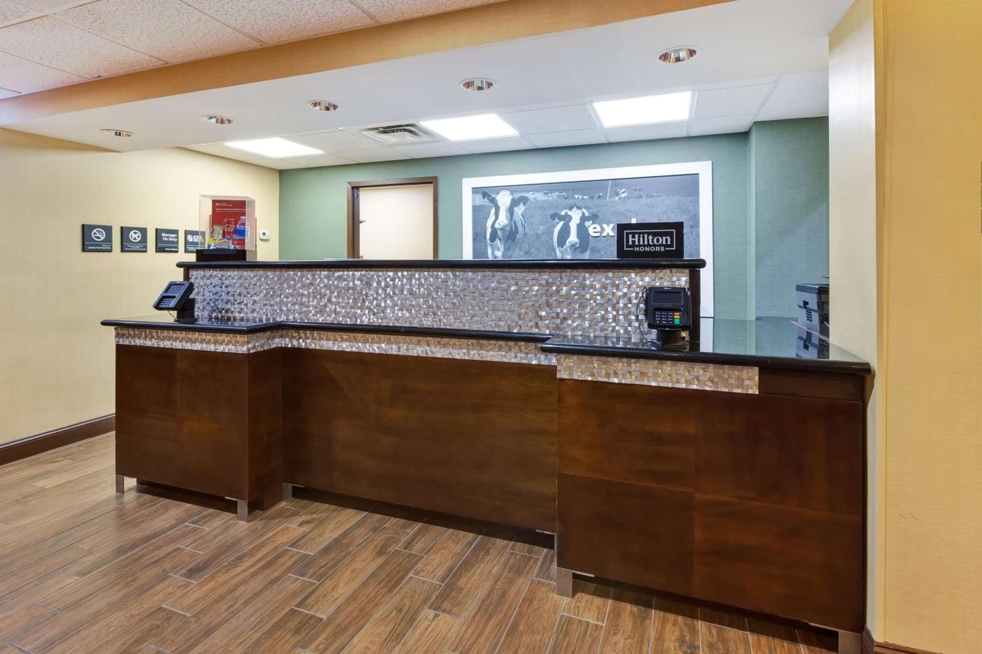 Hampton Inn Cincinnati Airport-North property views in Hebron, KY — gallery photo 3