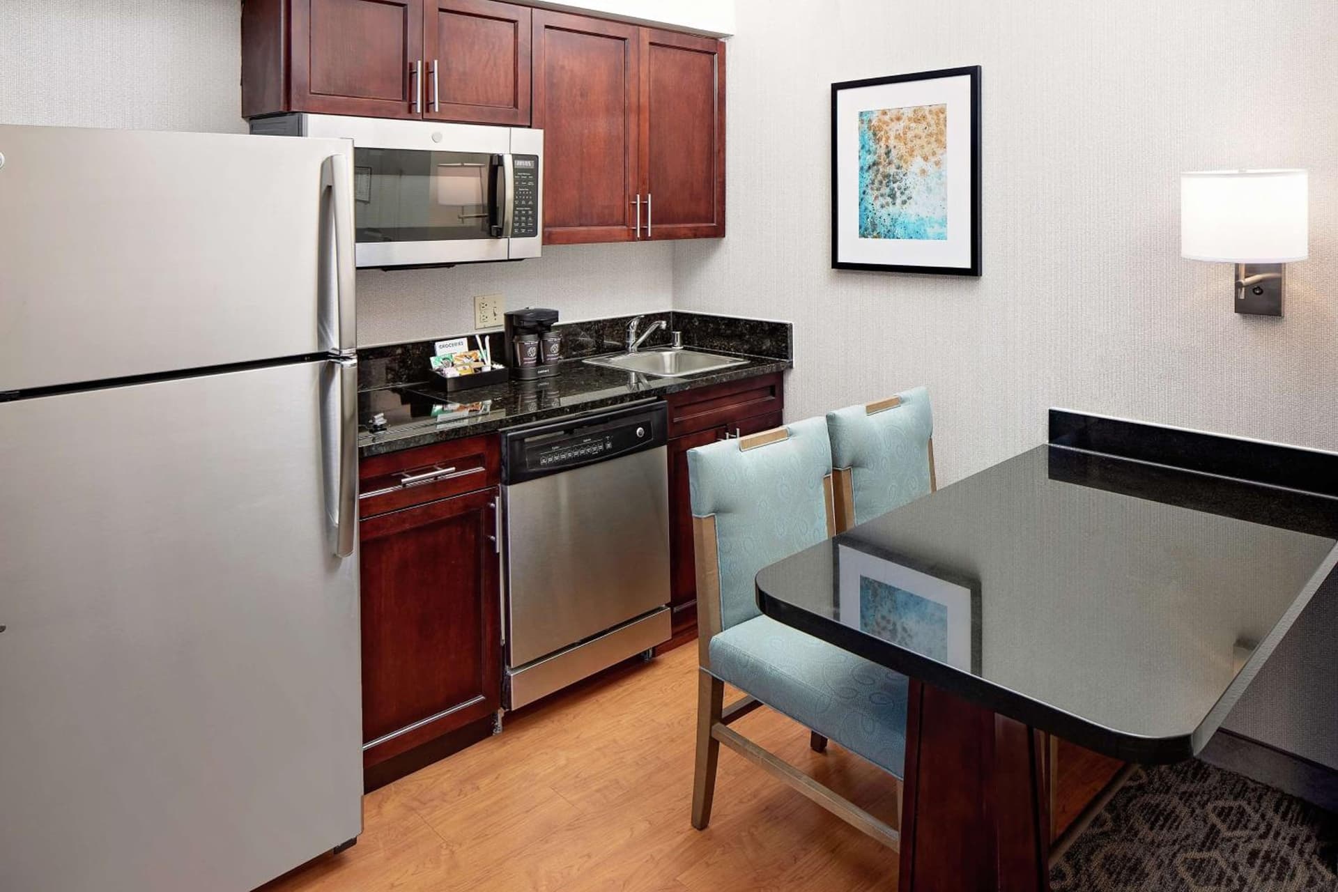 Homewood Suites by Hilton Dallas Market Center property views in Dallas, TX — gallery photo 3