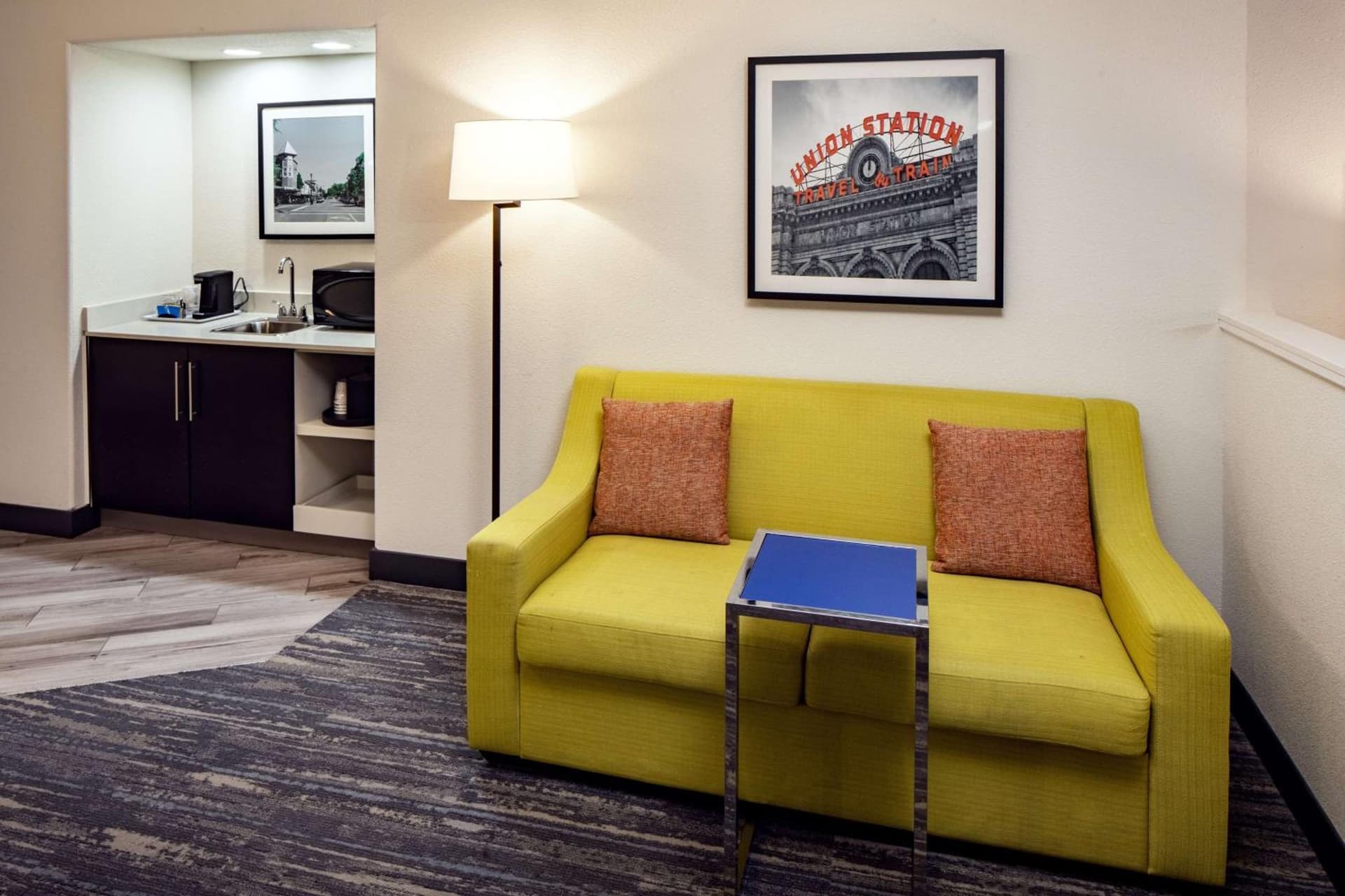 Hampton Inn & Suites Parker gallery photo in Parker, CO — image 4