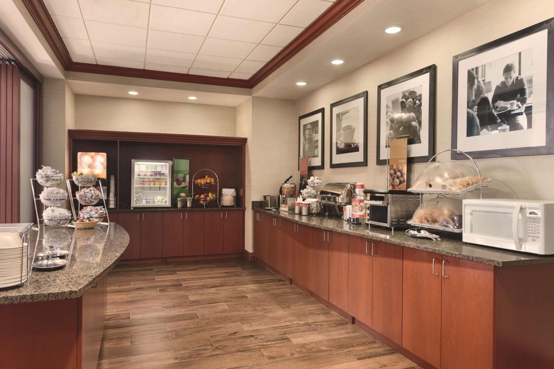Hampton Inn & Suites Mystic gallery photo in Mystic, CT — image 26
