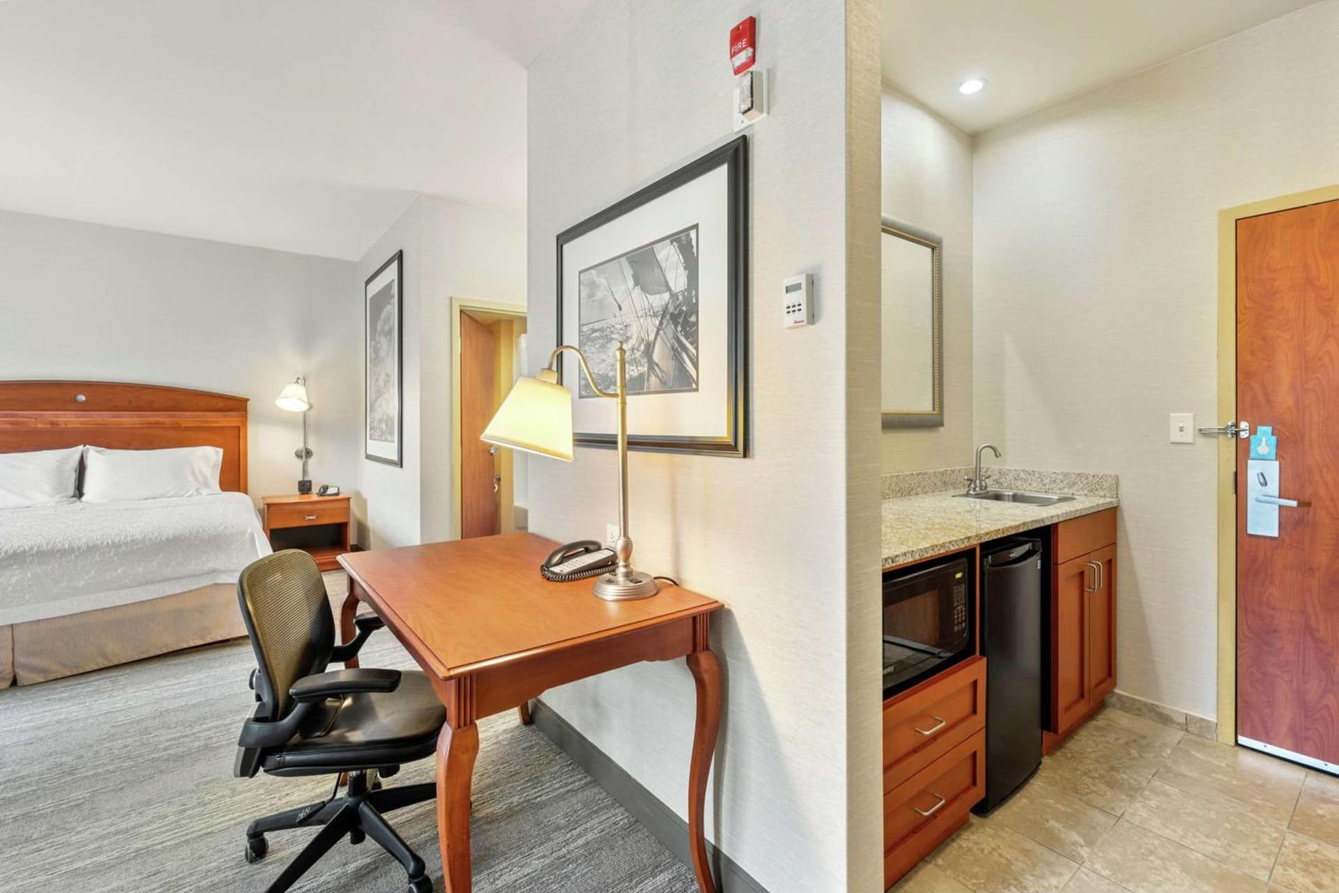 Hampton Inn & Suites Mystic gallery photo in Mystic, CT — image 25