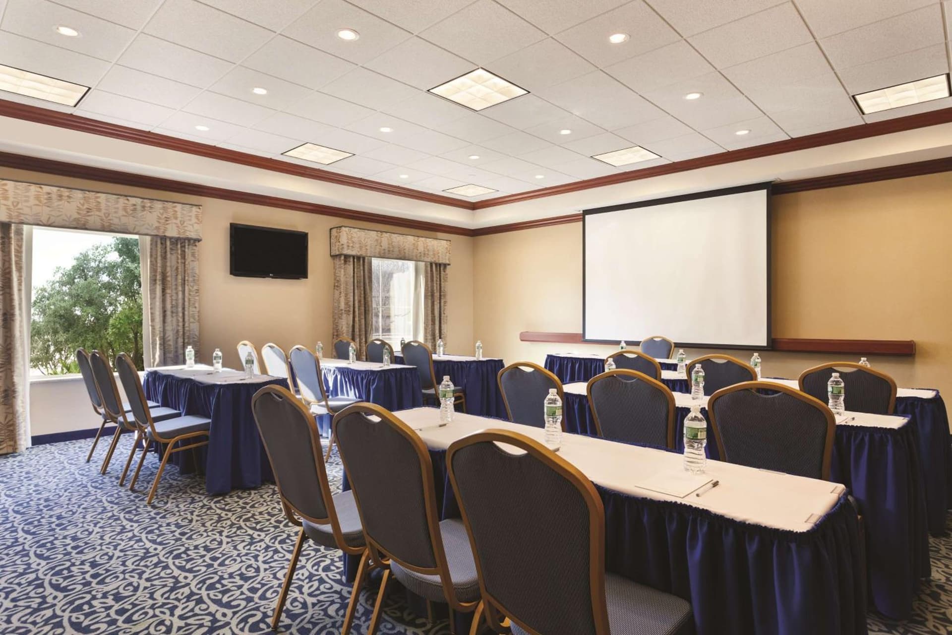 Hampton Inn & Suites Mystic gallery photo in Mystic, CT — image 14