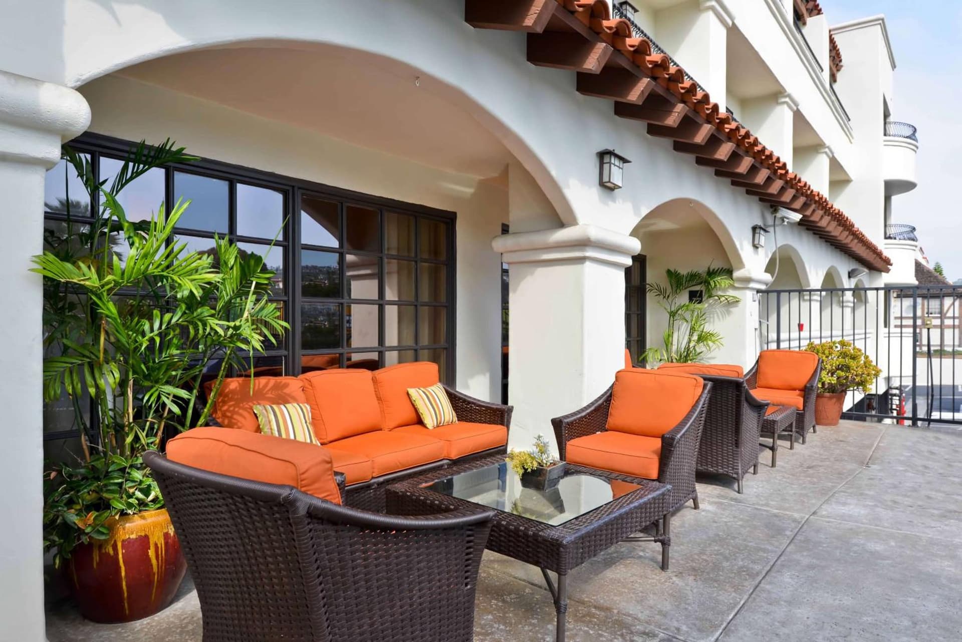 Hampton Inn & Suites San Clemente - Fully Renovated gallery photo in San Clemente, CA — image 16