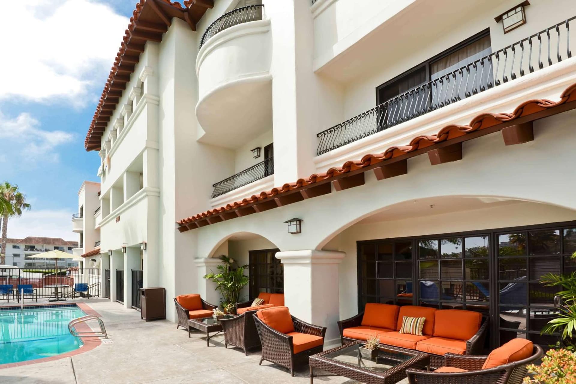 Hampton Inn & Suites San Clemente - Fully Renovated gallery photo in San Clemente, CA — image 25