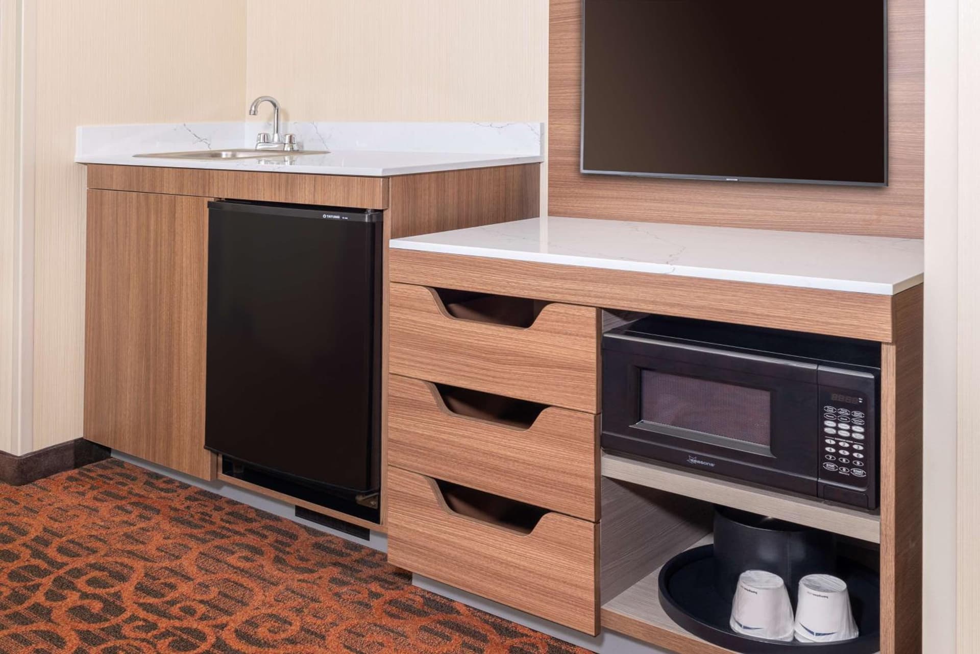 Hampton Inn & Suites San Clemente - Fully Renovated gallery photo in San Clemente, CA — image 14