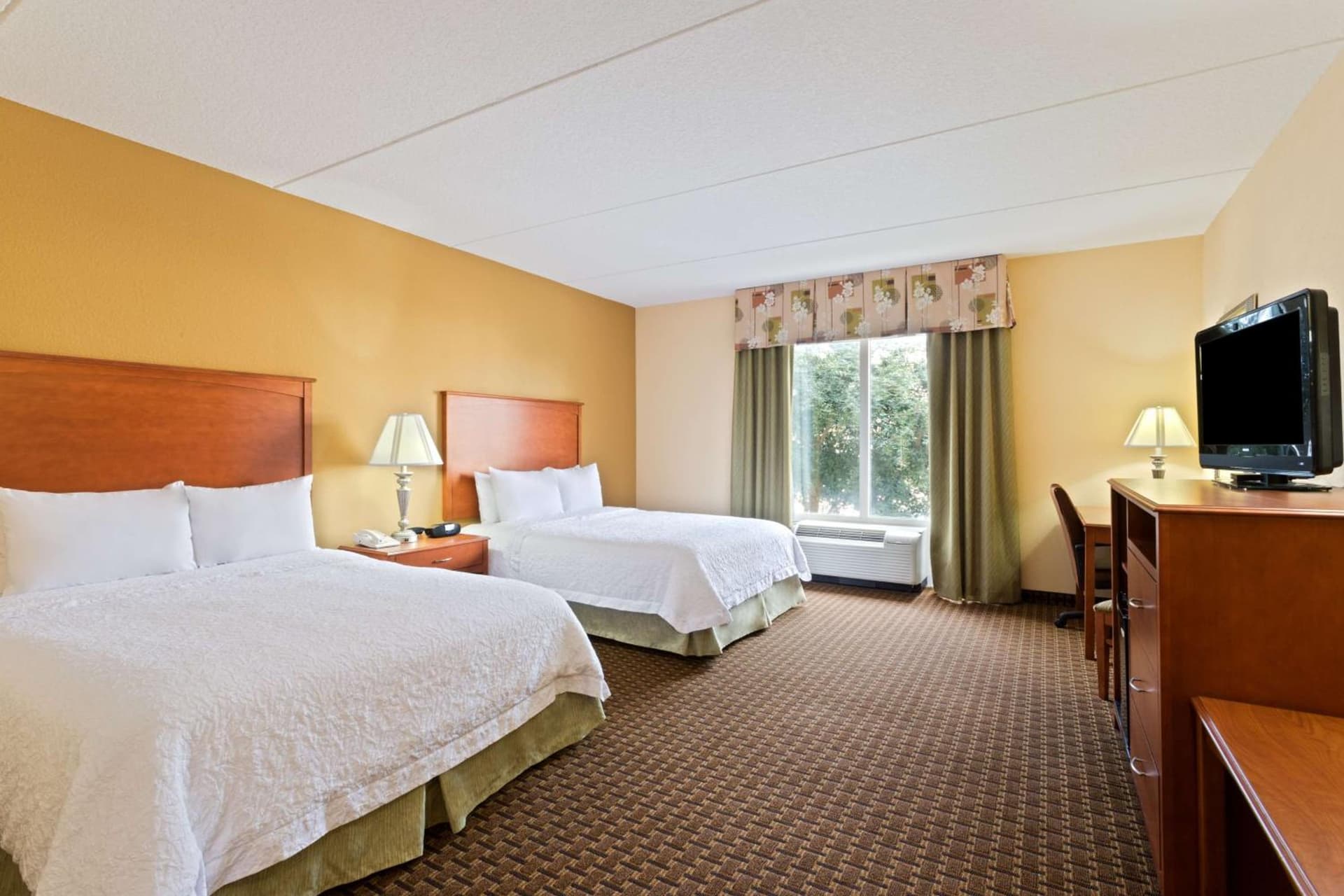 Hampton Inn Leesburg Tavares gallery photo in Leesburg, FL — image 42