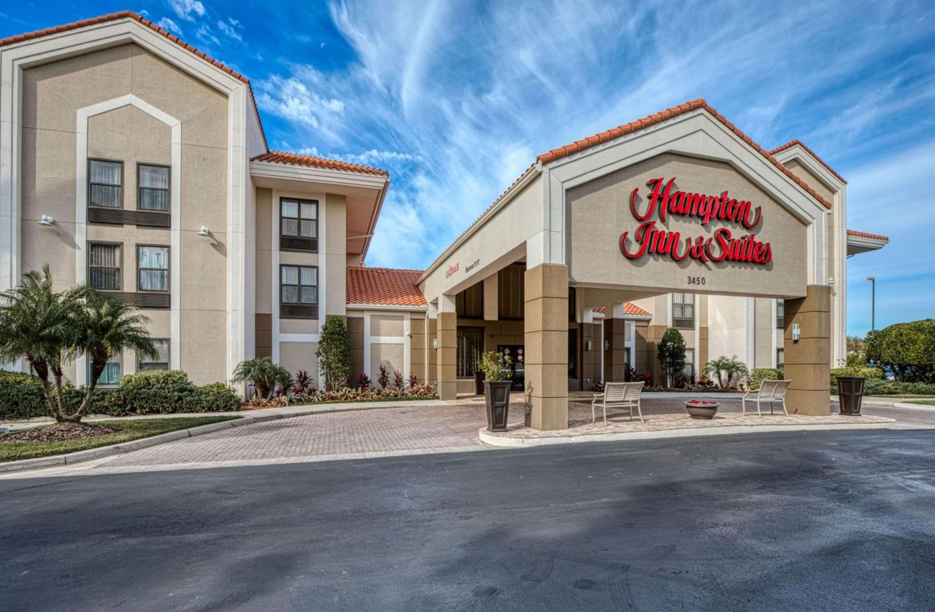 Hampton Inn & Suites Orlando-East UCF property views in Orlando, FL — gallery photo 3