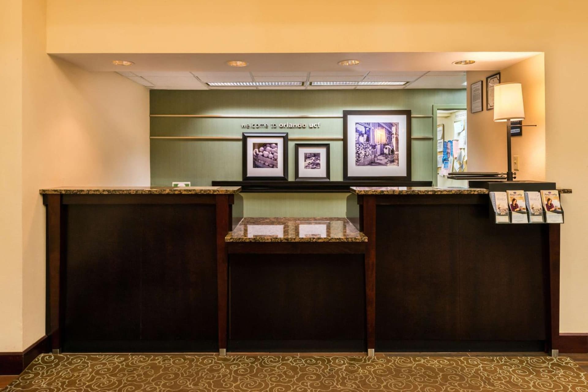 Hampton Inn & Suites Orlando-East UCF gallery photo in Orlando, FL — image 20