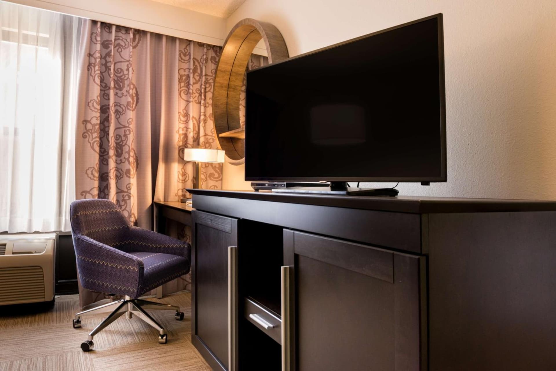 Hampton Inn & Suites Orlando-East UCF gallery photo in Orlando, FL — image 12