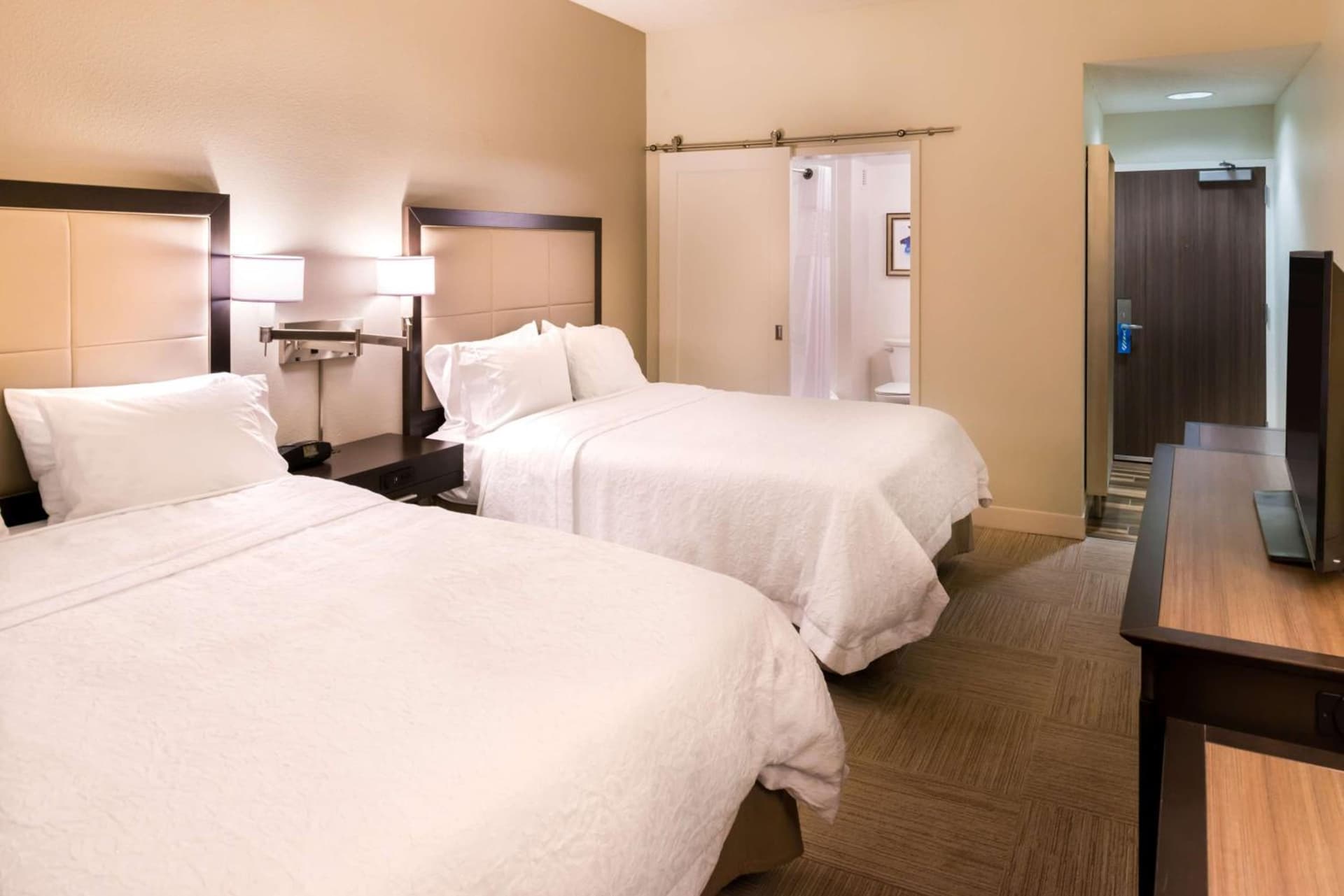 Hampton Inn & Suites Orlando-East UCF gallery photo in Orlando, FL — image 11