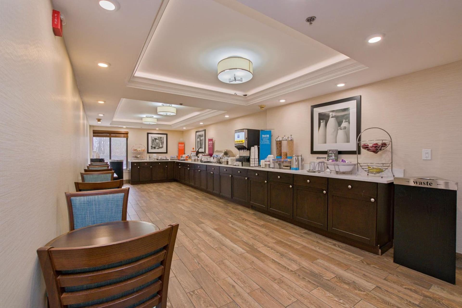 Hampton Inn Portsmouth Central gallery photo in Portsmouth, NH — image 29