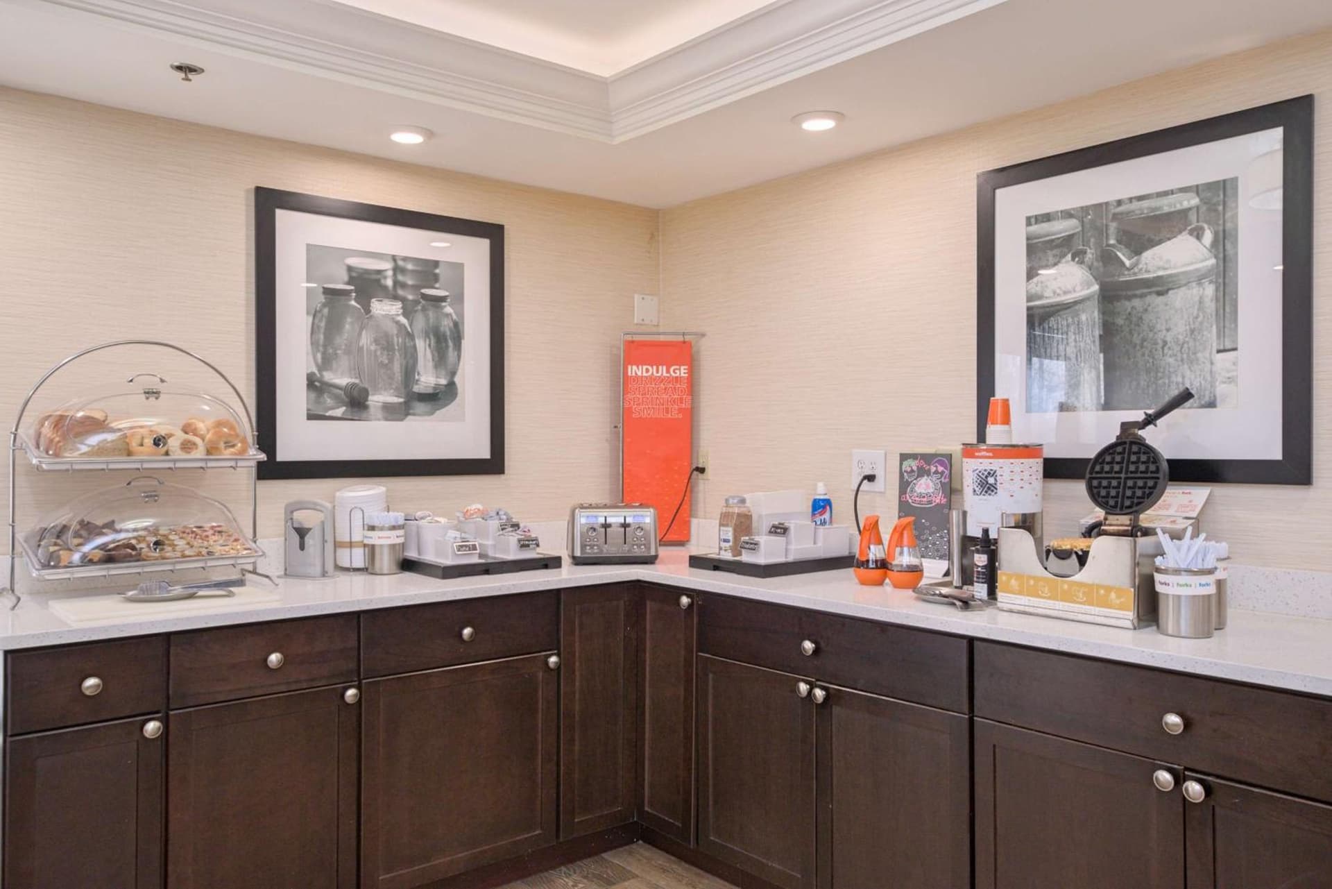 Hampton Inn Portsmouth Central gallery photo in Portsmouth, NH — image 23