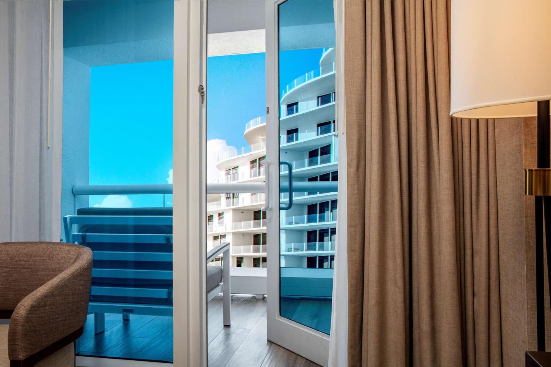 Conrad Fort Lauderdale Beach gallery photo in Fort Lauderdale, FL — image 99