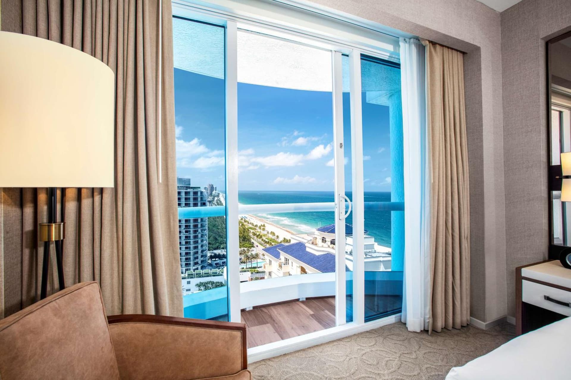 Conrad Fort Lauderdale Beach gallery photo in Fort Lauderdale, FL — image 17