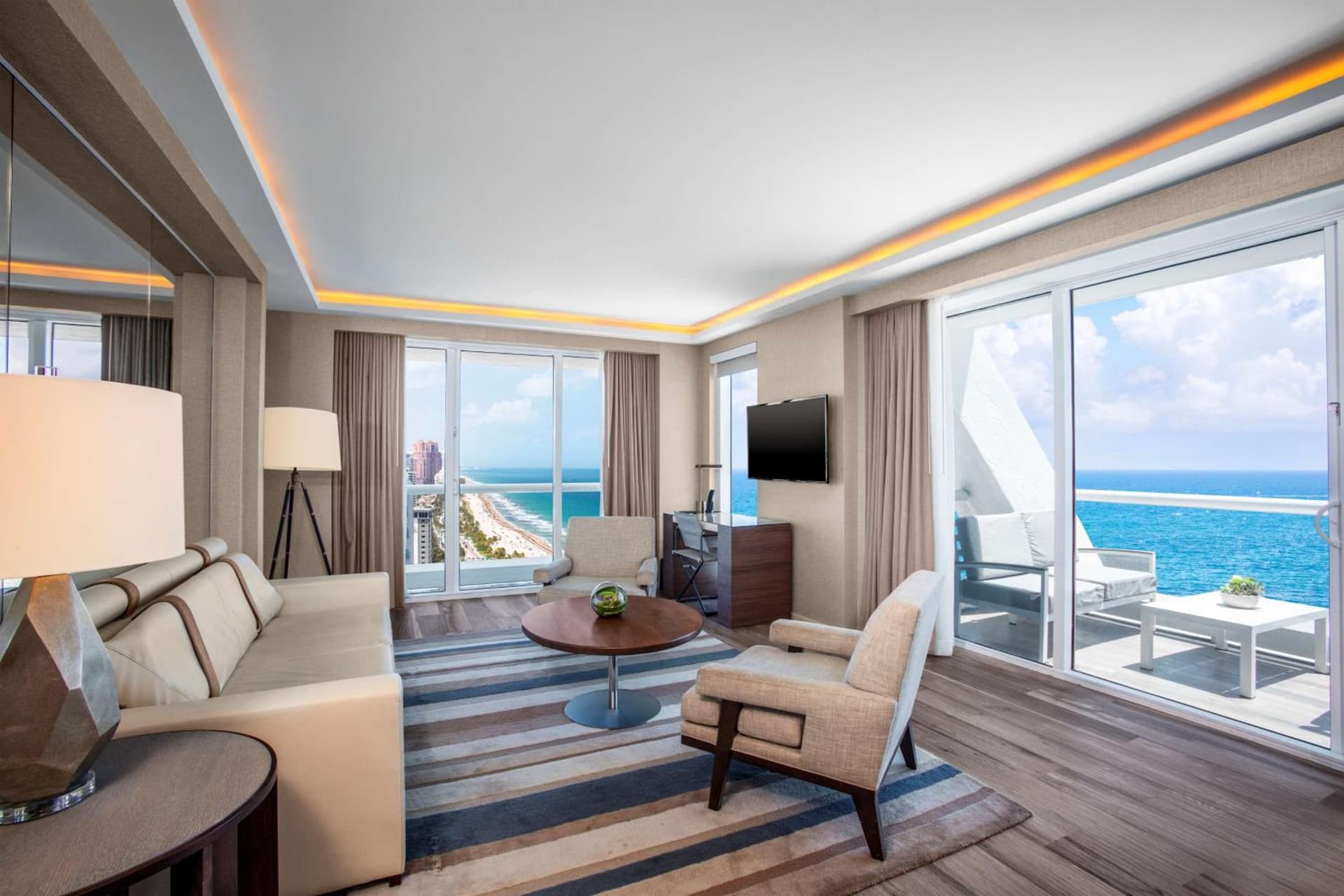 Conrad Fort Lauderdale Beach gallery photo in Fort Lauderdale, FL — image 32