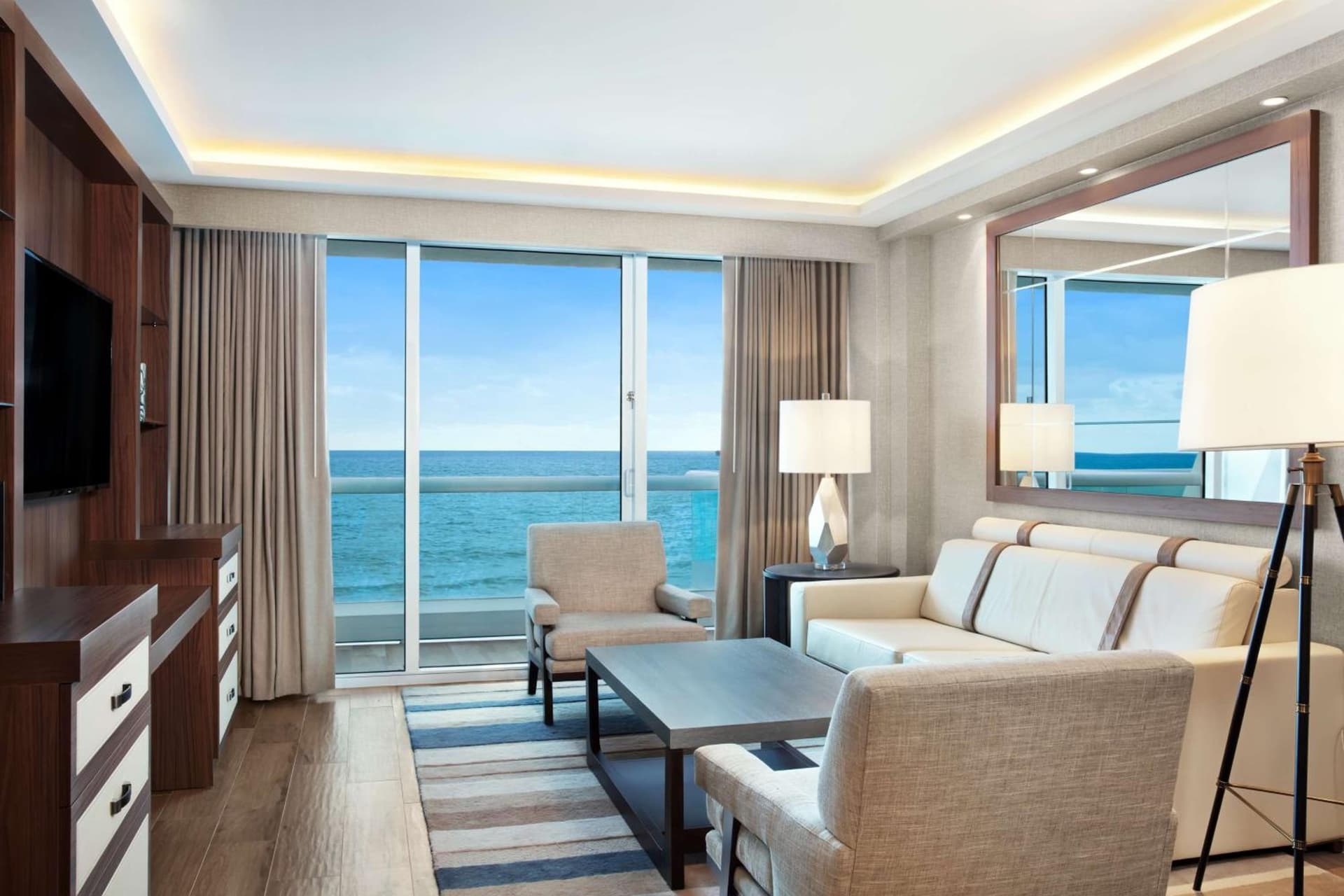 Conrad Fort Lauderdale Beach gallery photo in Fort Lauderdale, FL — image 46
