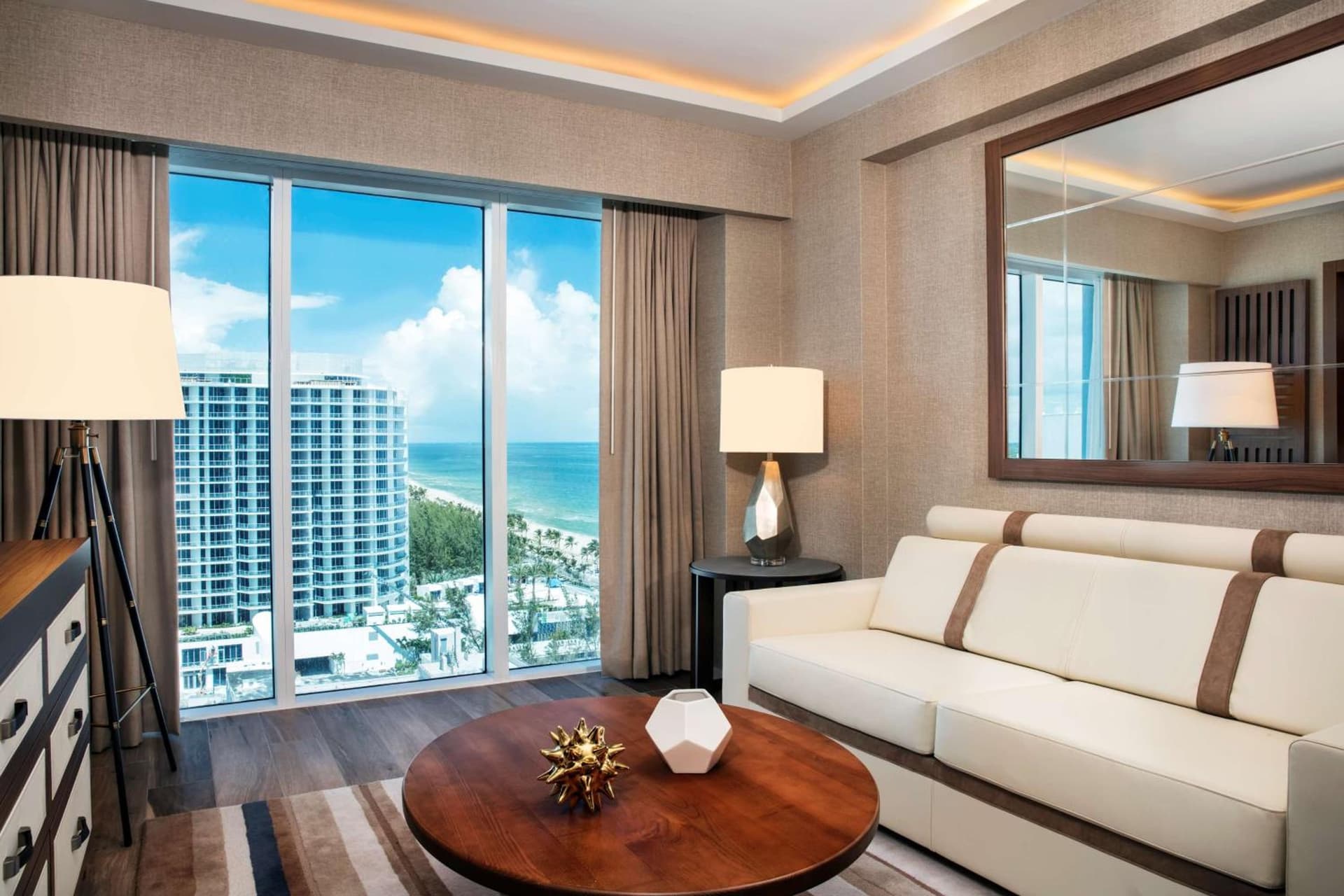 Conrad Fort Lauderdale Beach gallery photo in Fort Lauderdale, FL — image 109