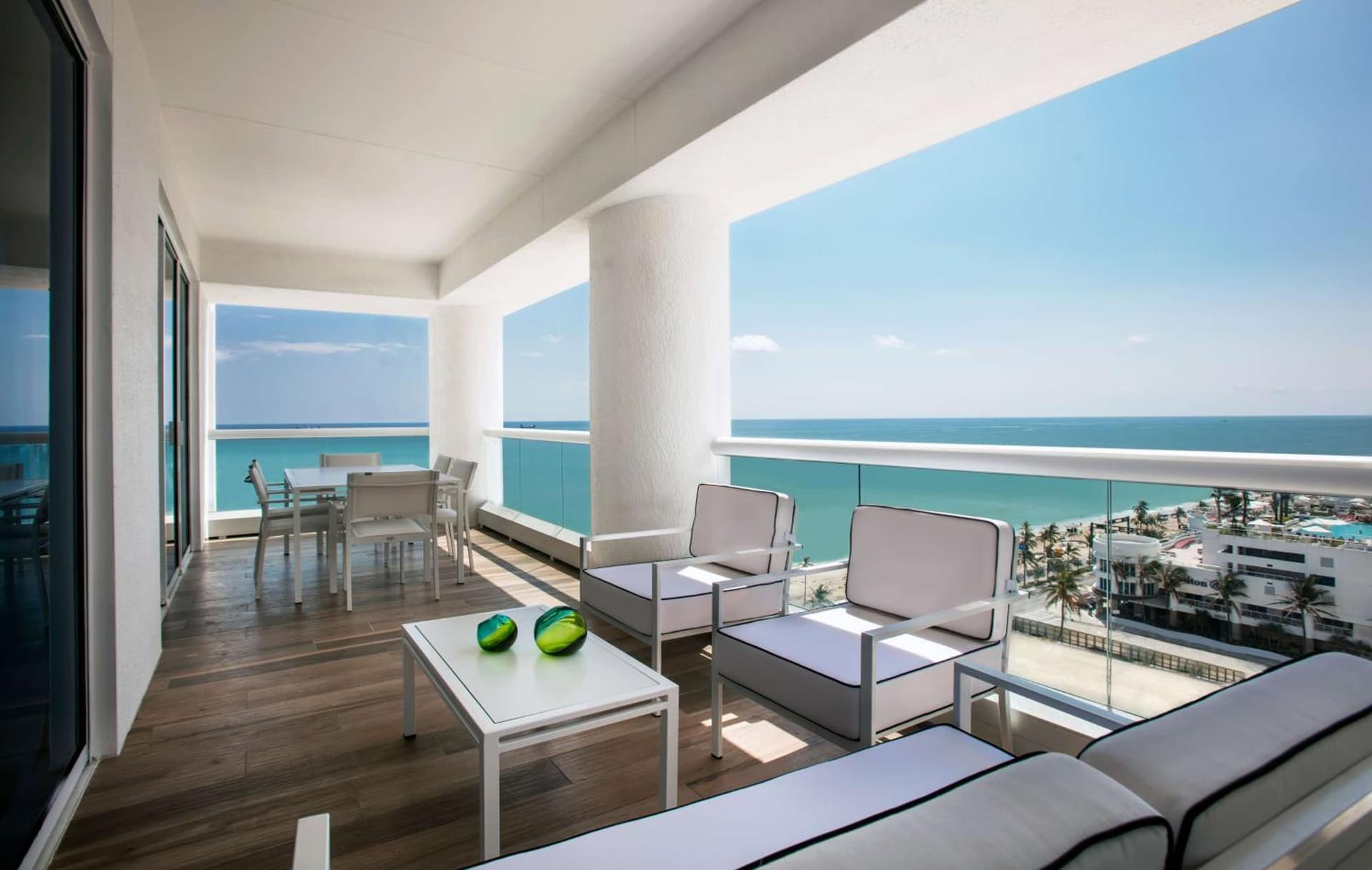 Conrad Fort Lauderdale Beach gallery photo in Fort Lauderdale, FL — image 6
