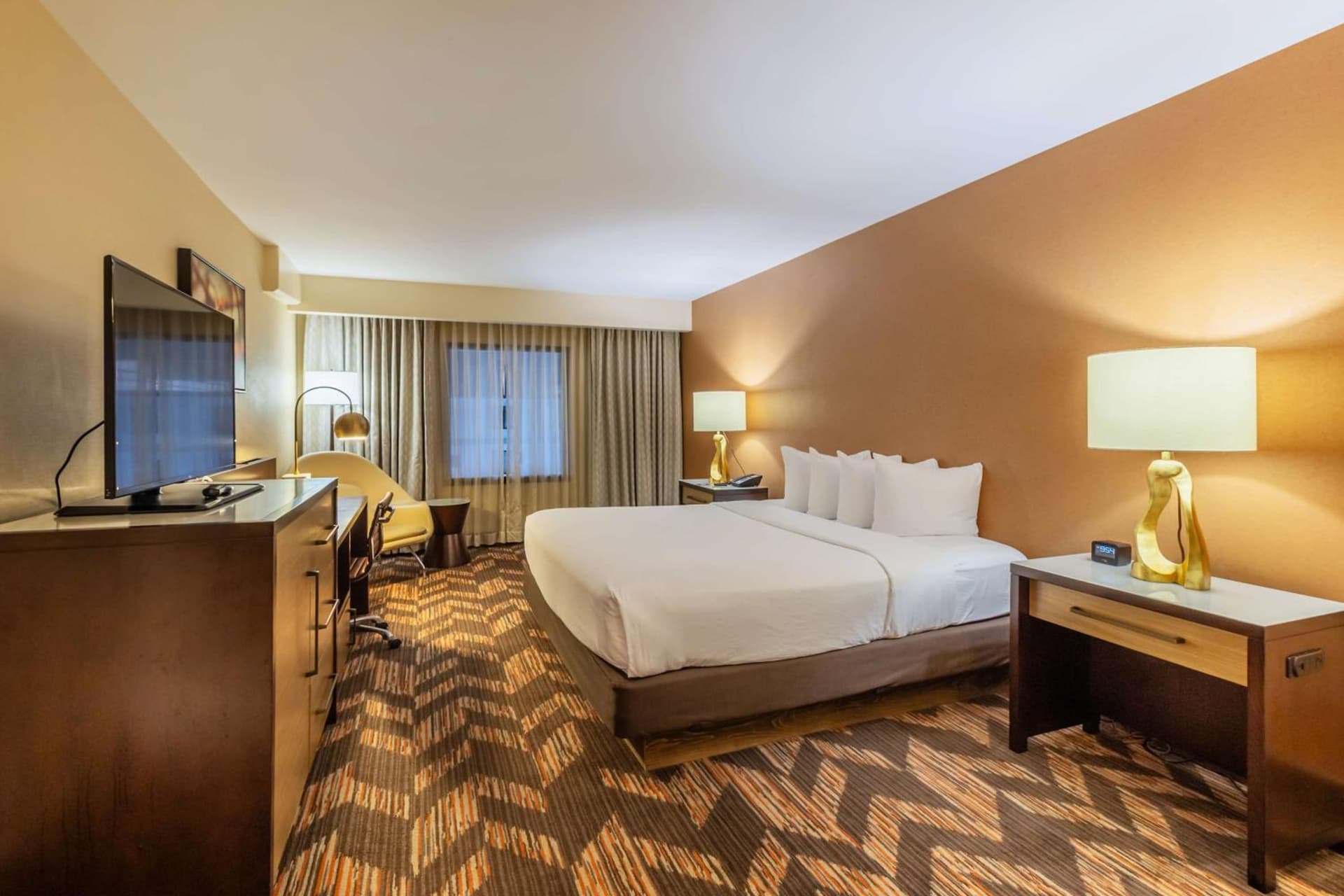 DoubleTree by Hilton Lawrence gallery photo in Lawrence, KS — image 34