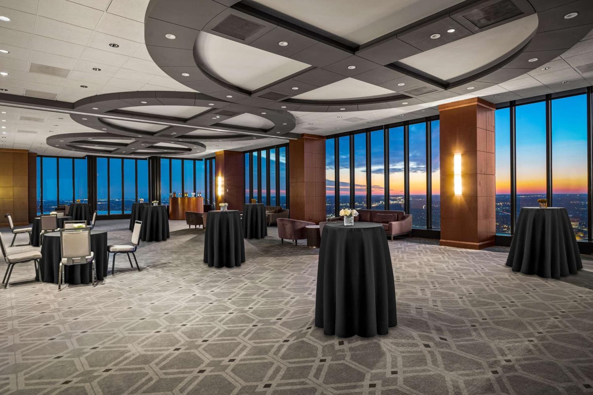 The Marquette Hotel, Curio Collection by Hilton gallery photo in Minneapolis, MN — image 31