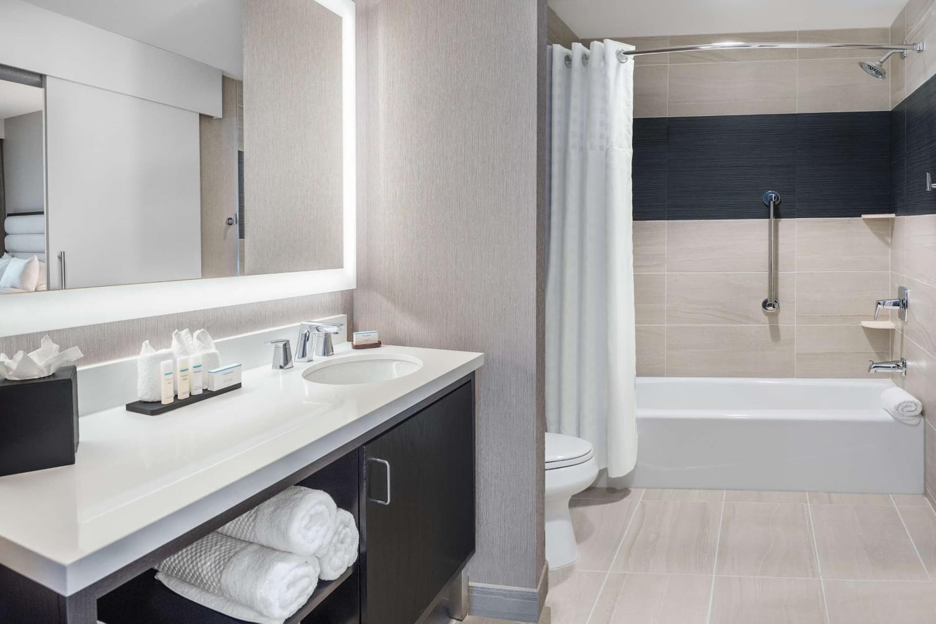 Embassy Suites by Hilton Houston West - Katy gallery photo in Houston, TX — image 19