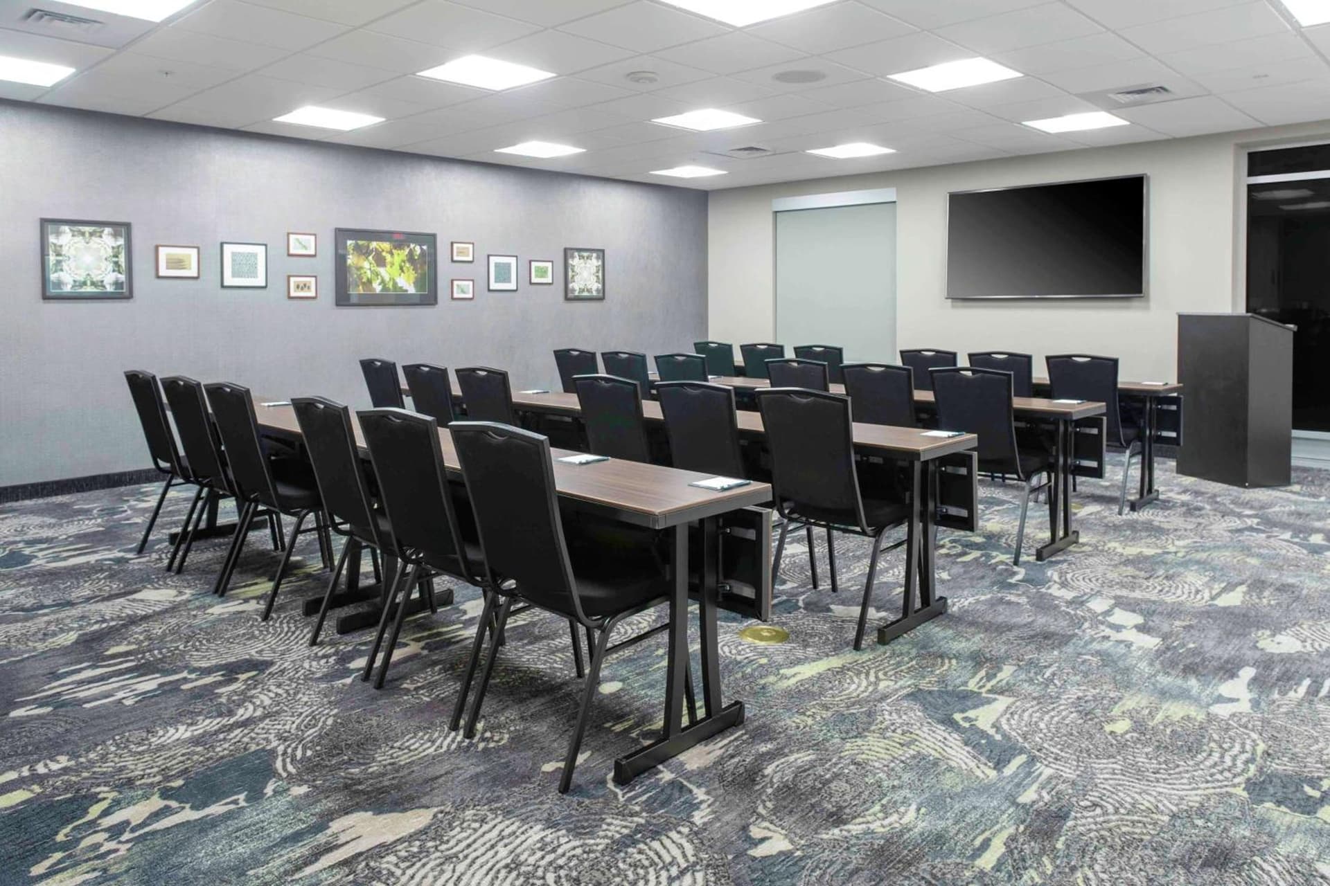 Homewood Suites By Hilton Lansing Eastwood gallery photo in Lansing, MI — image 22
