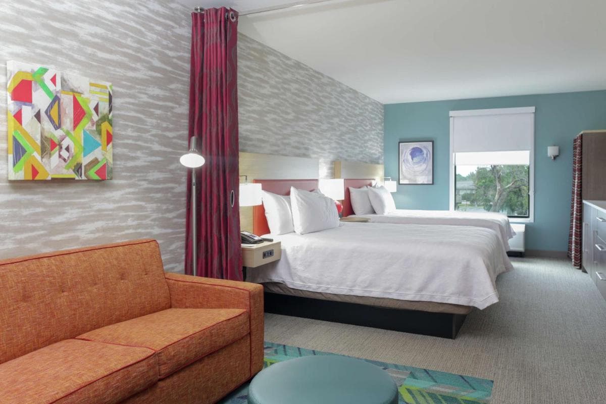 Home2 Suites By Hilton Fort Collins gallery photo in Fort Collins, CO — image 9