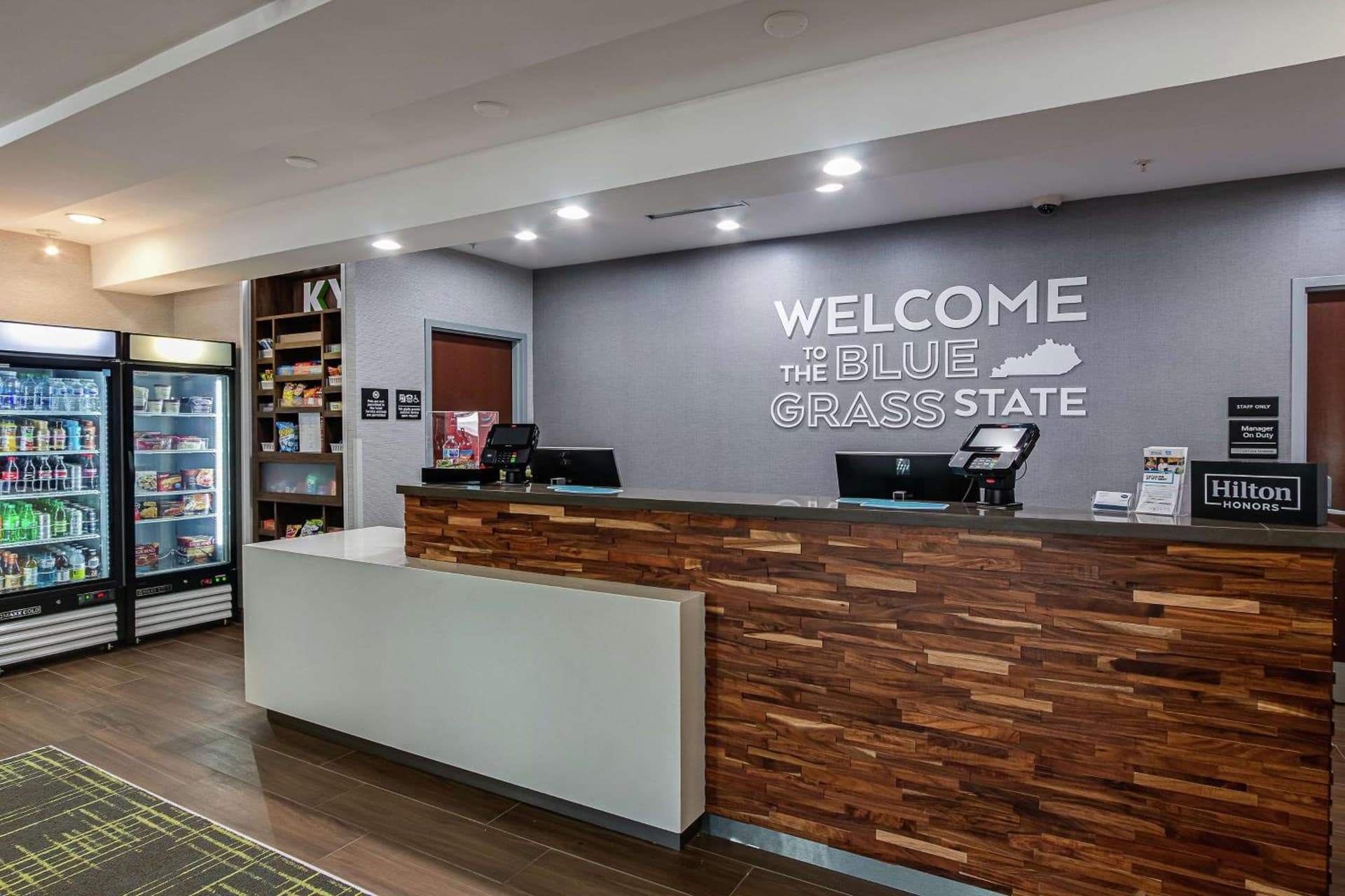 Hampton Inn Oak Grove Fort Campbell interior in Oak Grove, KY — gallery photo 2