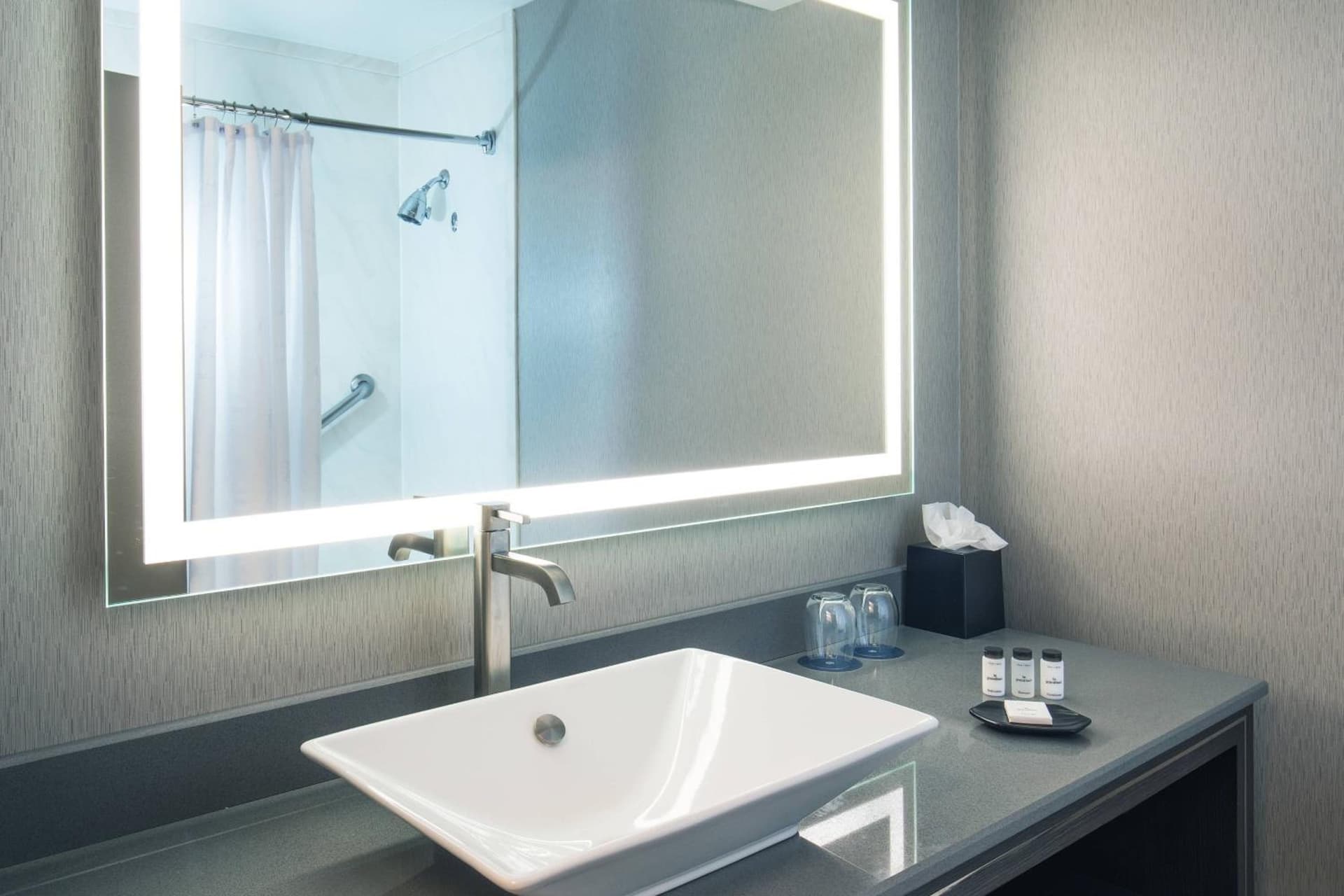 Sheraton Springfield Monarch Place Hotel gallery photo in Springfield, MA — image 10