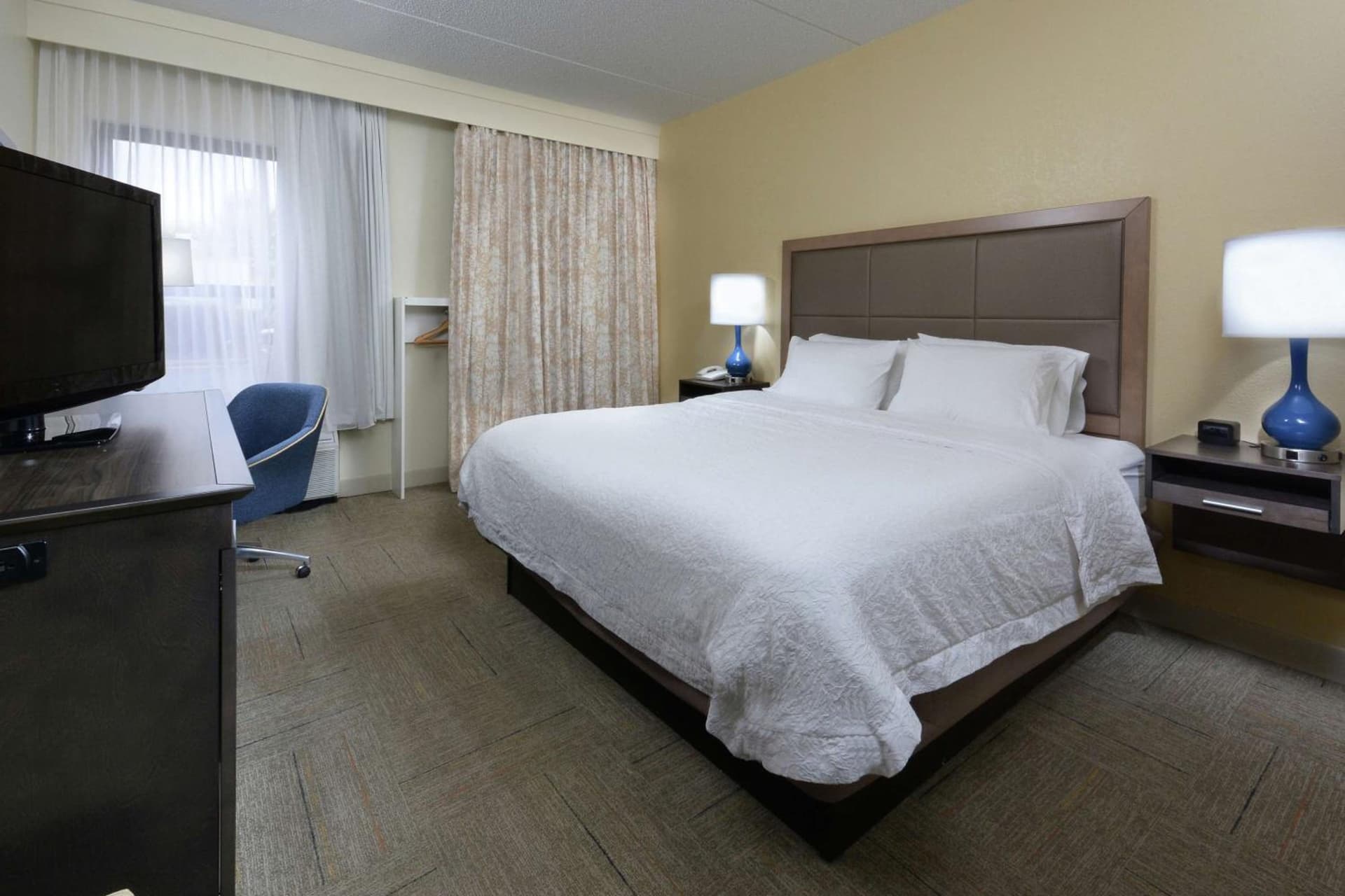 Hampton Inn High Point gallery photo in Archdale, NC — image 4