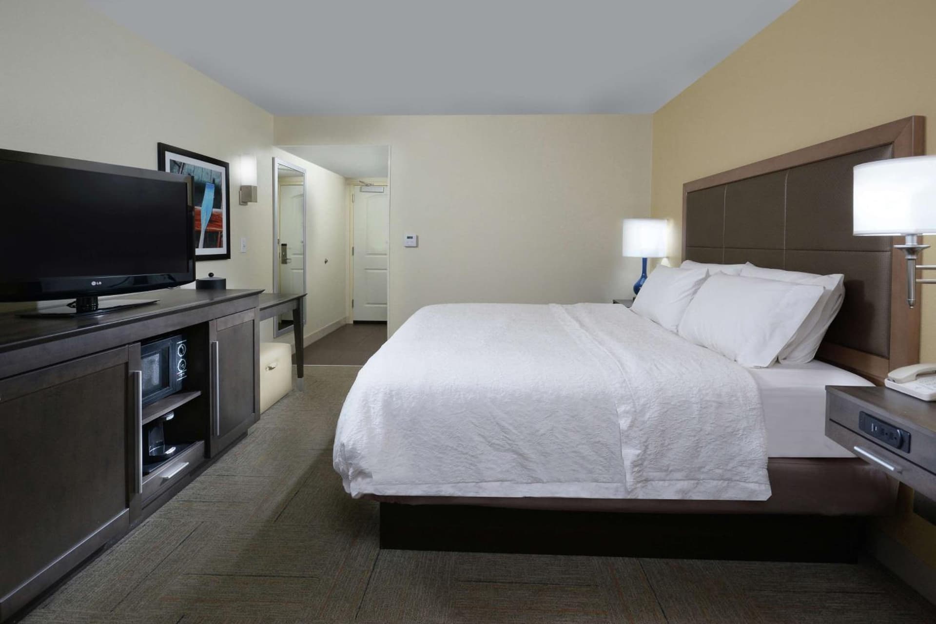Hampton Inn High Point gallery photo in Archdale, NC — image 11