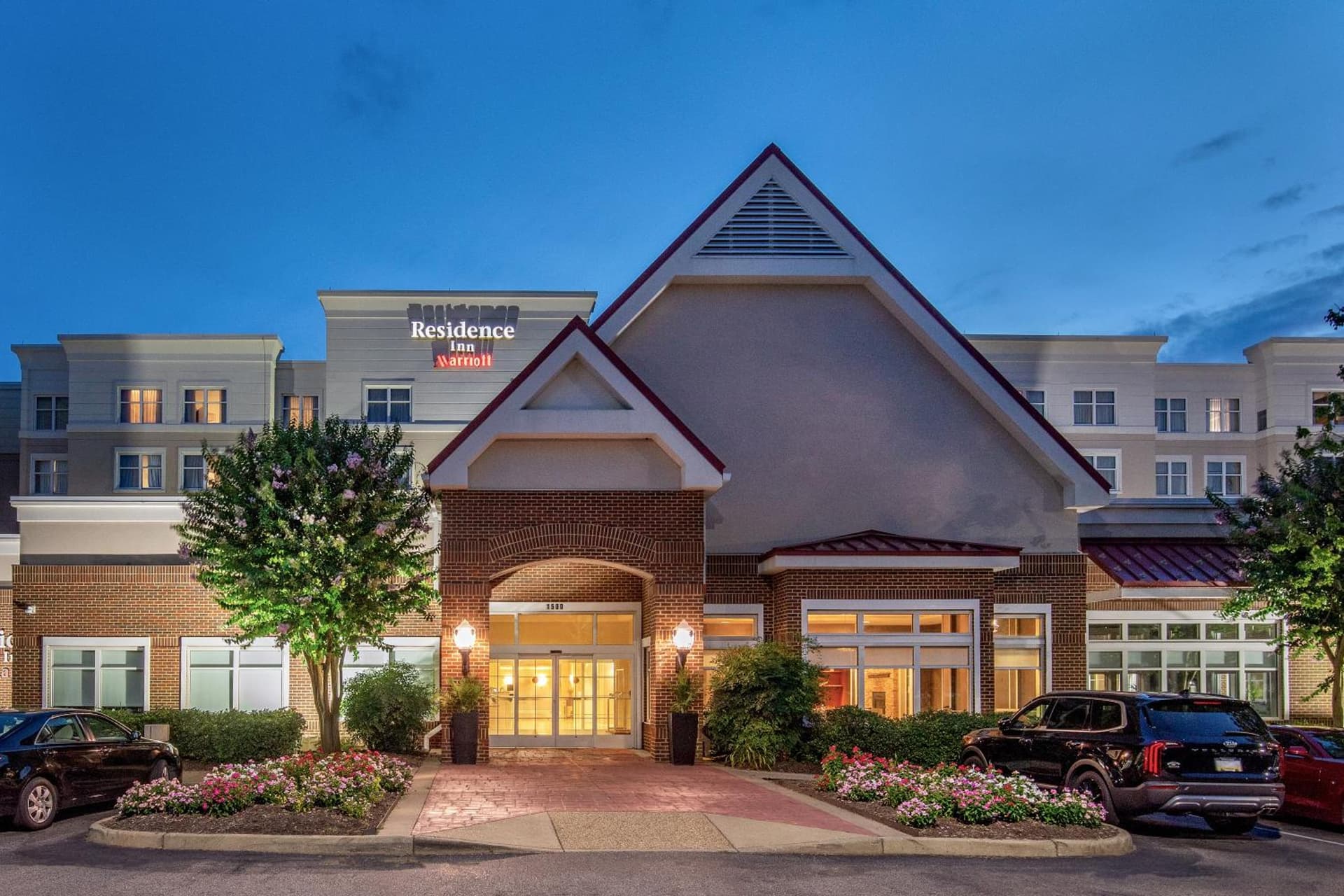 Residence Inn by Marriott Chesapeake Greenbrier property views in Chesapeake, VA — gallery photo 3