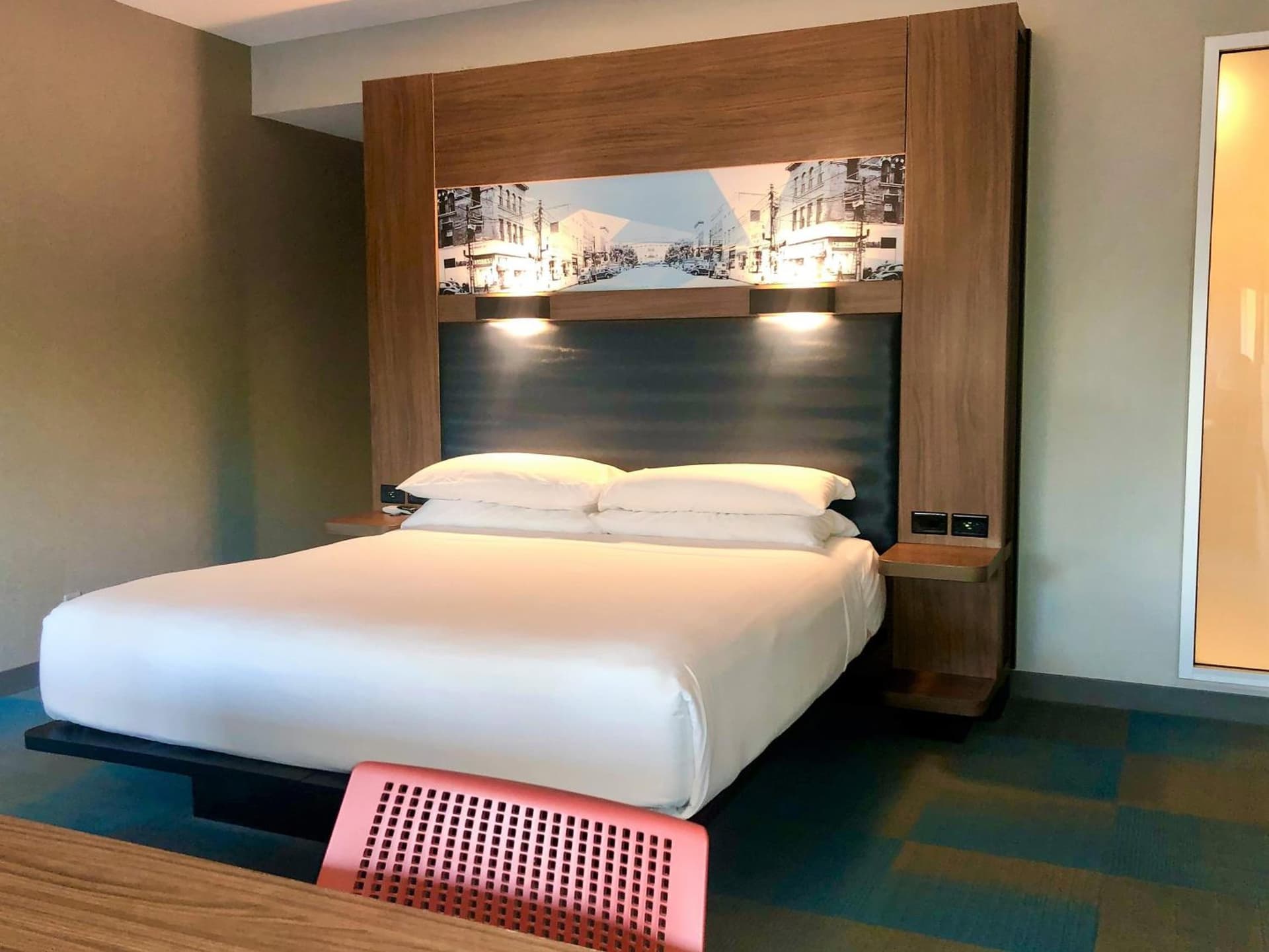 Aloft by Marriott Raleigh property views in Raleigh, NC — gallery photo 3