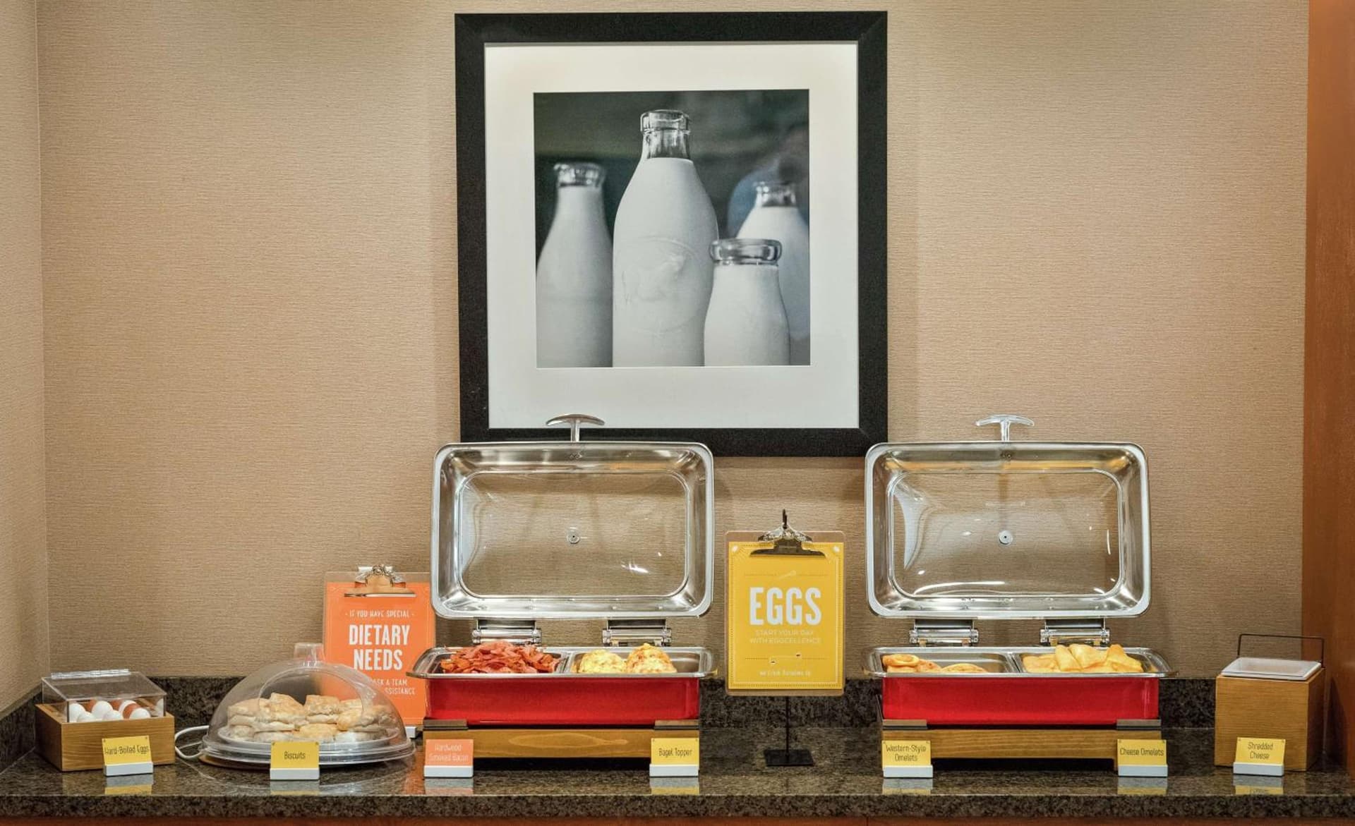 Hampton Inn Nashua gallery photo in Nashua, NH — image 24