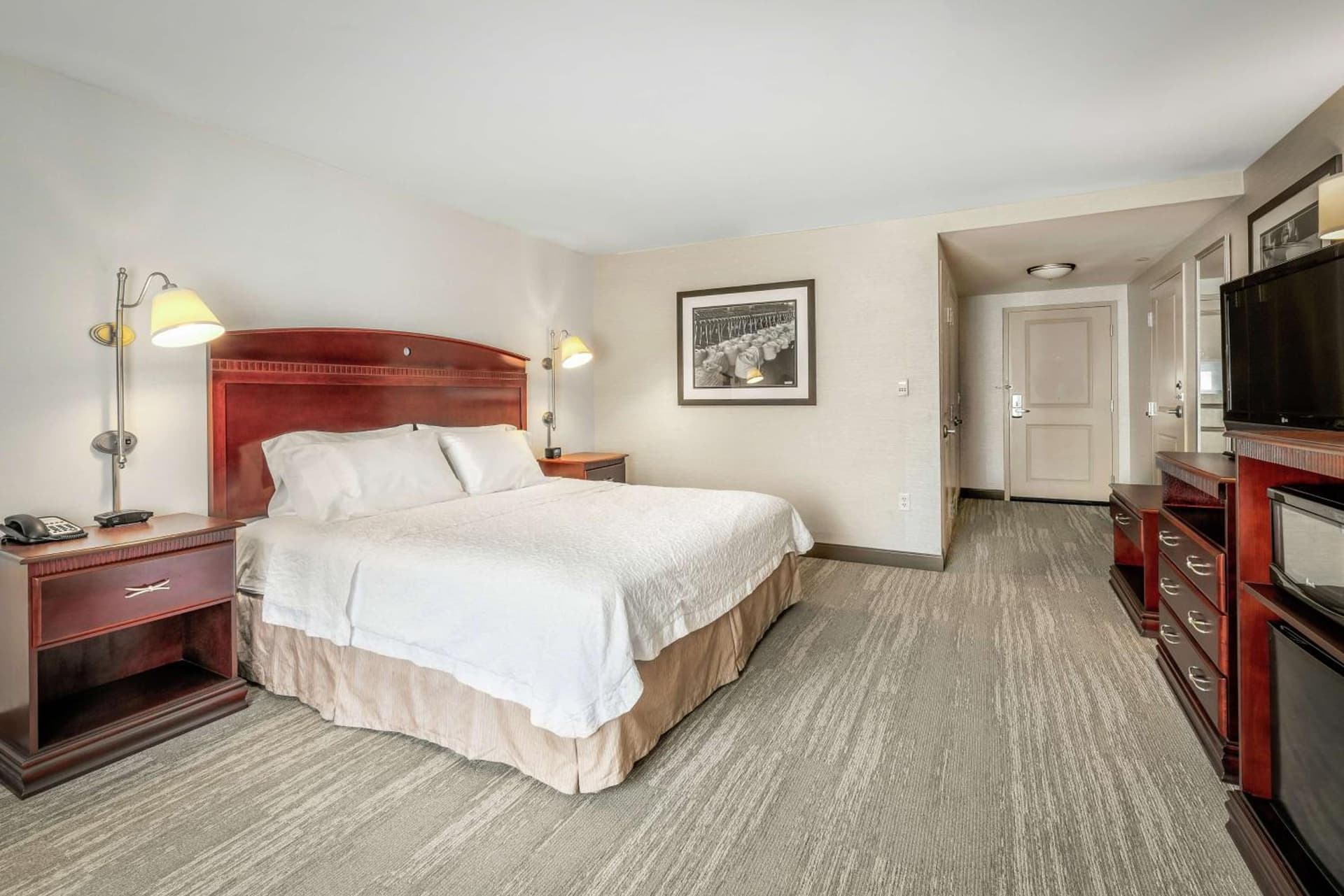 Hampton Inn Nashua gallery photo in Nashua, NH — image 14