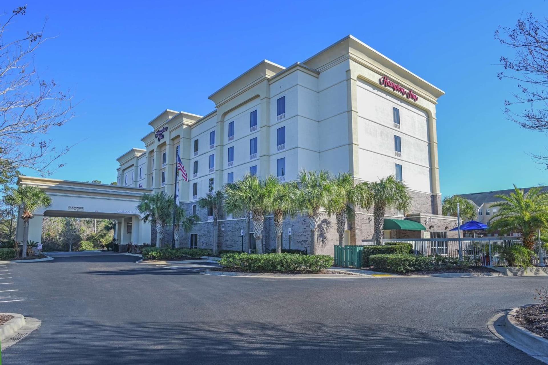 Hampton Inn Jacksonville - East Regency Square interior in Jacksonville, FL — gallery photo 2