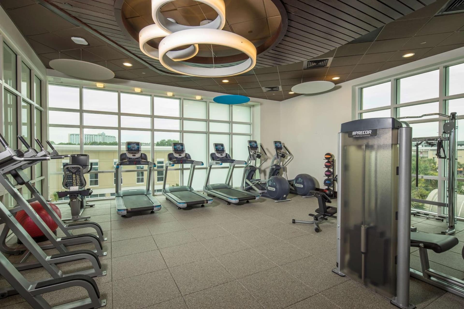 Hilton Grand Vacations Club Ocean 22 Myrtle Beach gallery photo in Myrtle Beach, SC — image 19